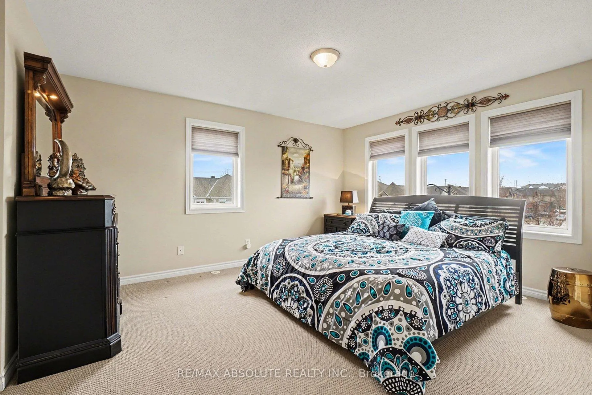 Photo 23 of 400 Santa Anna Lane, Ottawa, Stittsville (North) — HOMEH