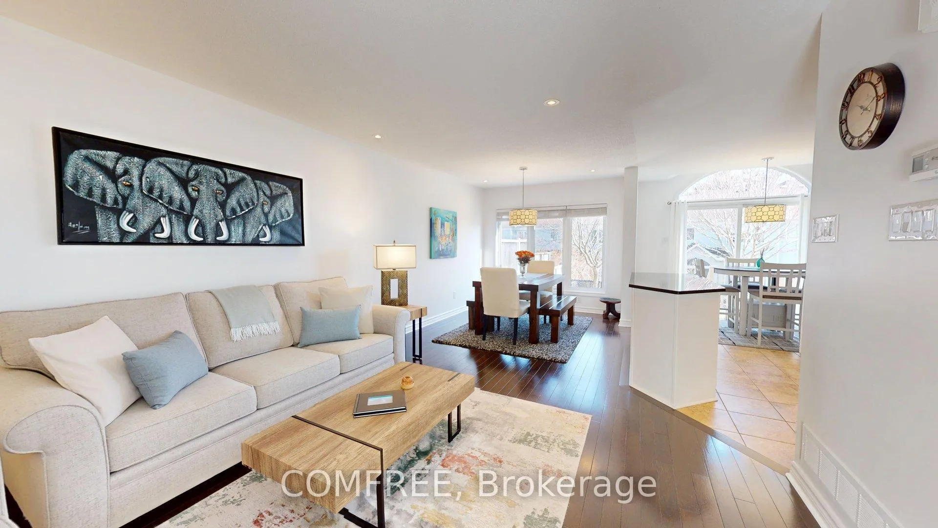 Photo 8 of 239 Hunterbrook Street, Ottawa, Kanata - Morgan's Grant/South March — HOMEH