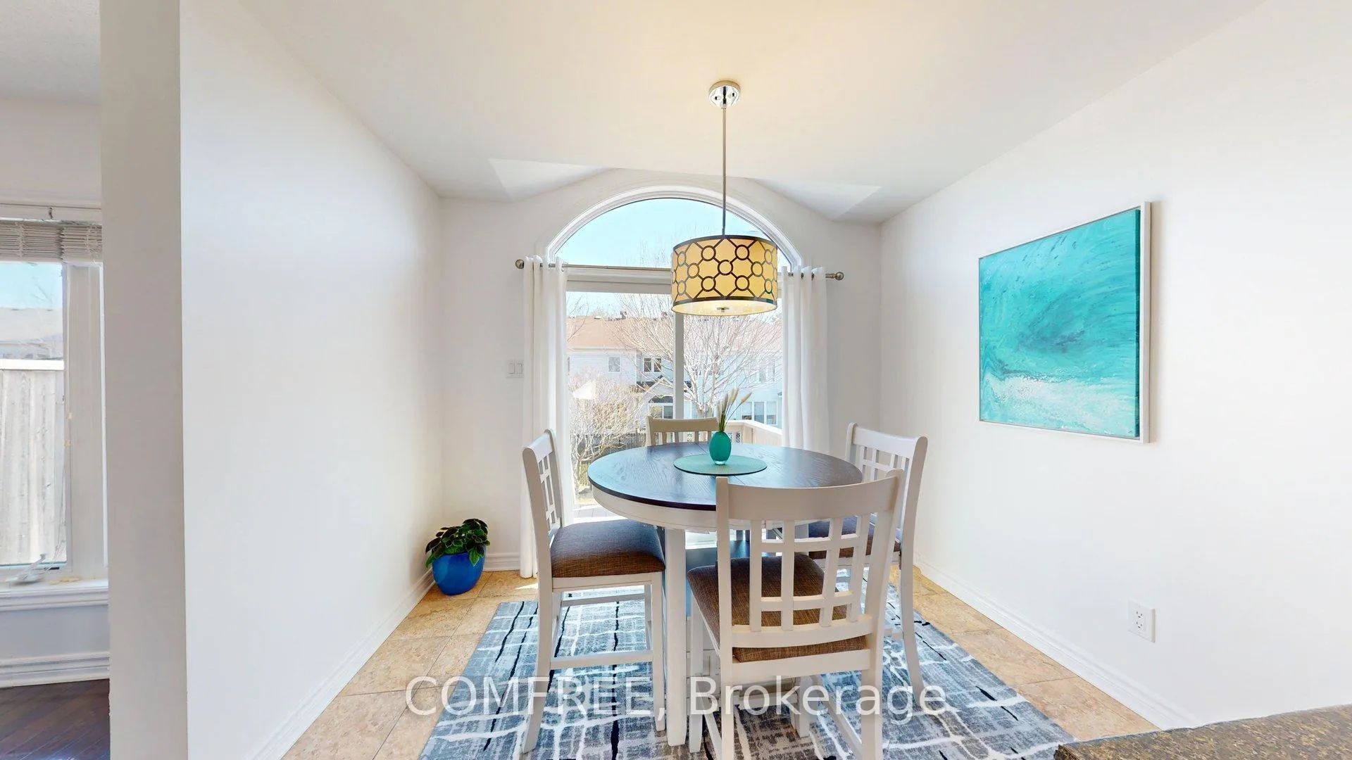 Photo 12 of 239 Hunterbrook Street, Ottawa, Kanata - Morgan's Grant/South March — HOMEH
