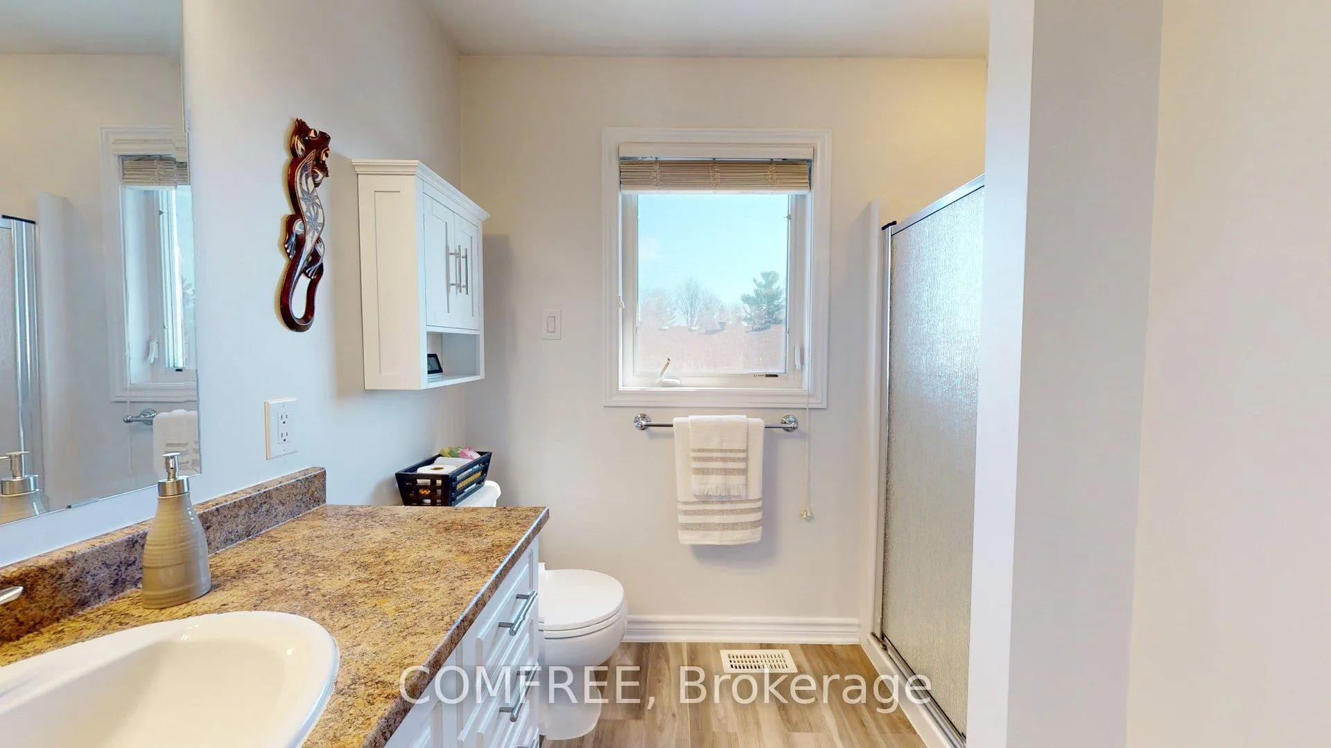 Photo 19 of 239 Hunterbrook Street, Ottawa, Kanata - Morgan's Grant/South March — HOMEH