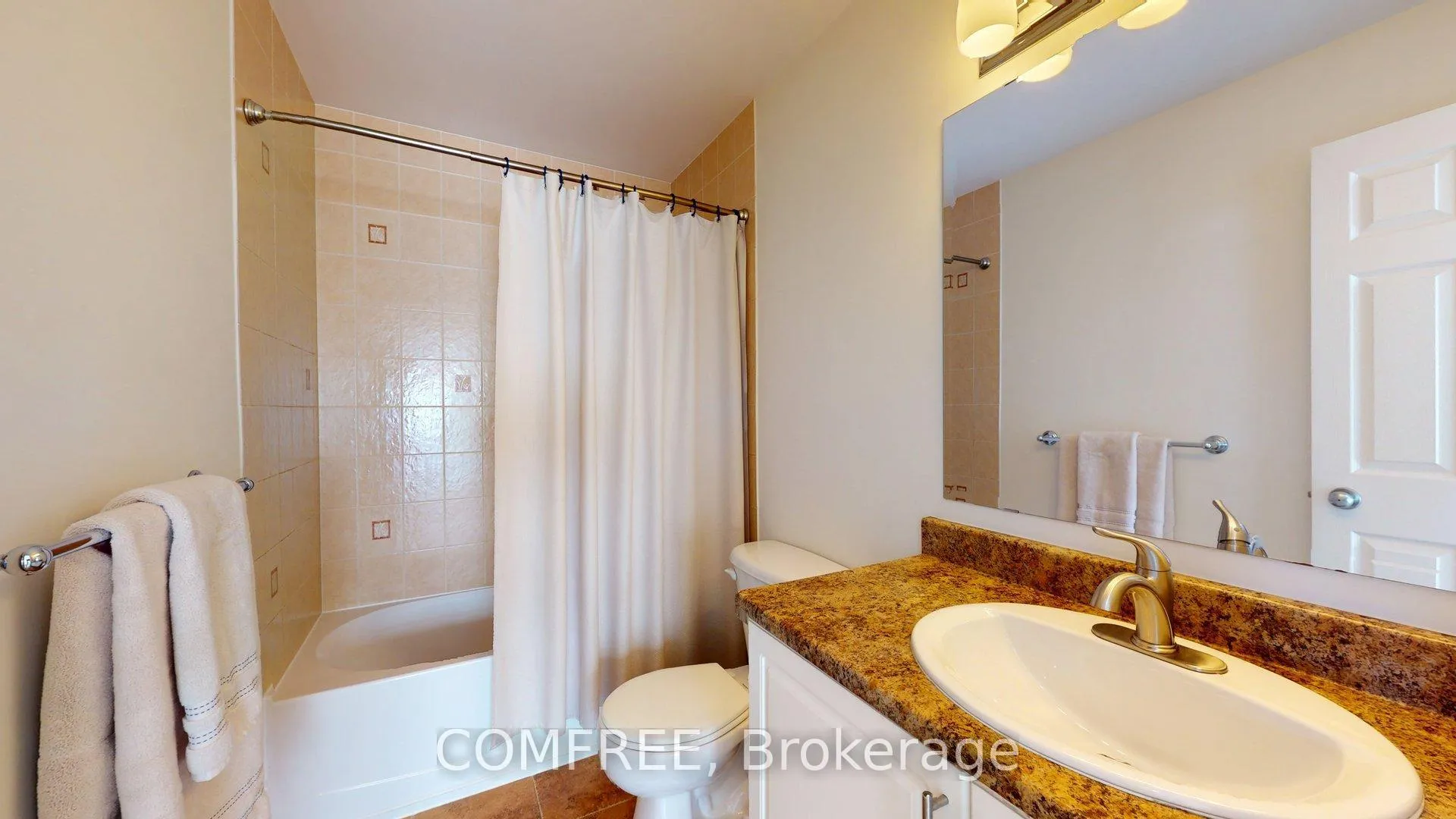 Photo 23 of 239 Hunterbrook Street, Ottawa, Kanata - Morgan's Grant/South March — HOMEH