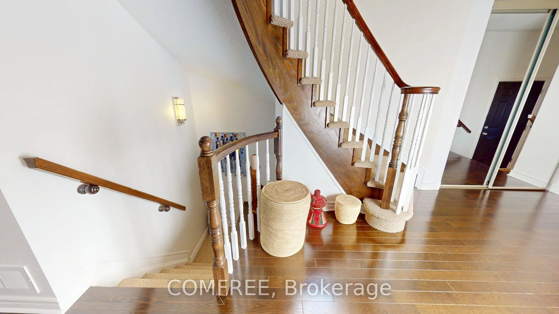 Photo 28 of 239 Hunterbrook Street, Ottawa, Kanata - Morgan's Grant/South March — HOMEH
