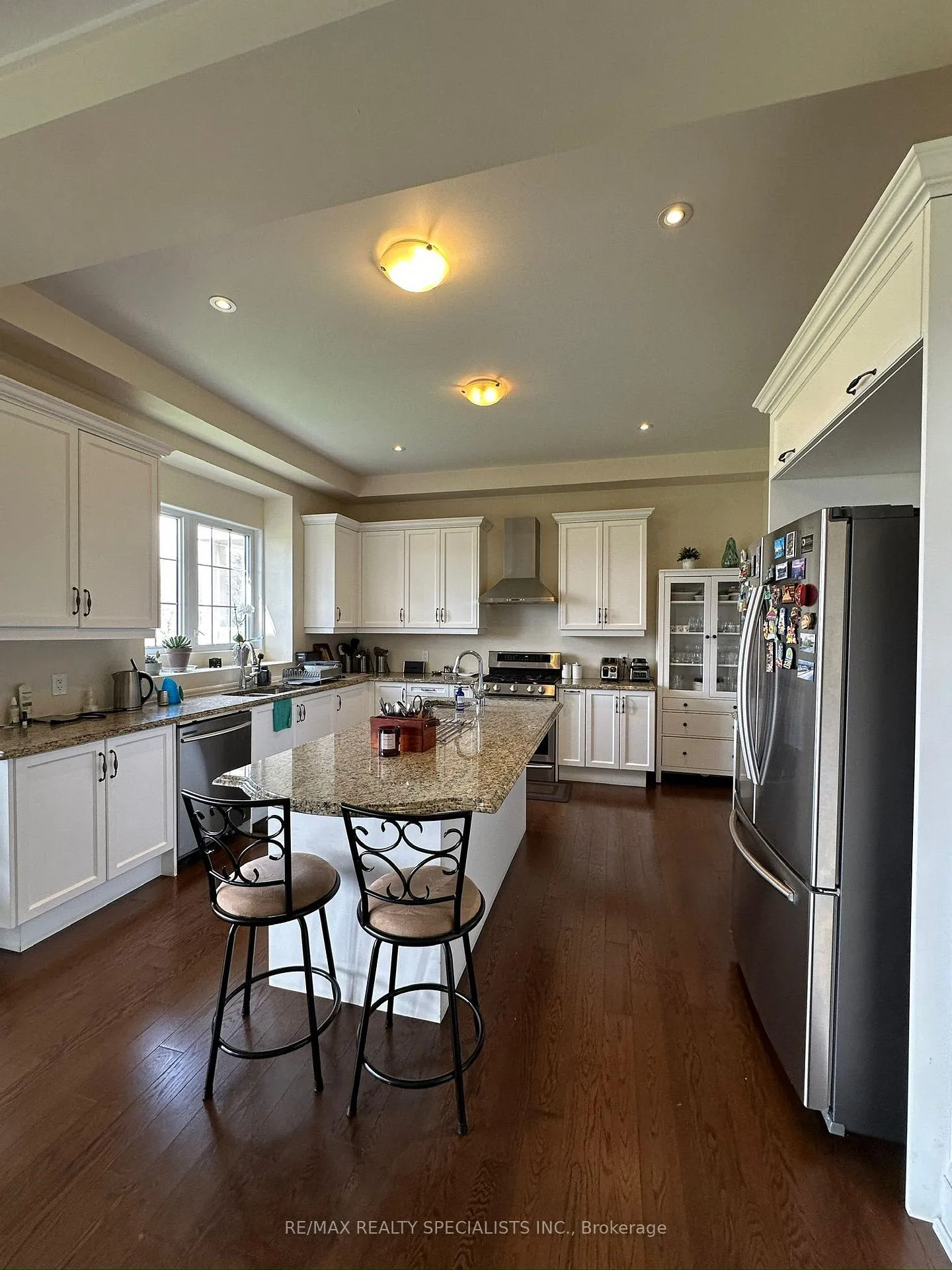 Photo 6 of 18 Natural Terrace, Brampton, Credit Valley — HOMEH