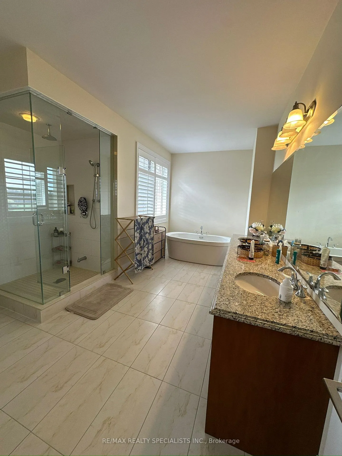 Photo 34 of 18 Natural Terrace, Brampton, Credit Valley — HOMEH