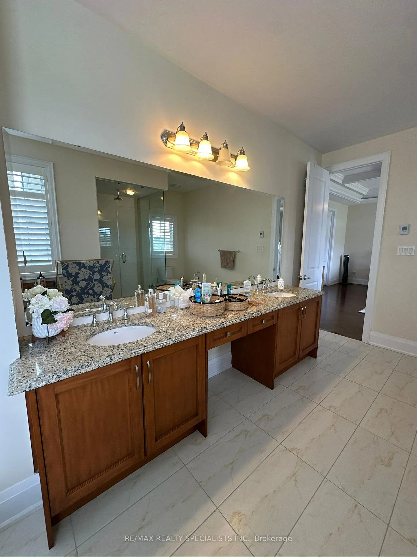Photo 36 of 18 Natural Terrace, Brampton, Credit Valley — HOMEH