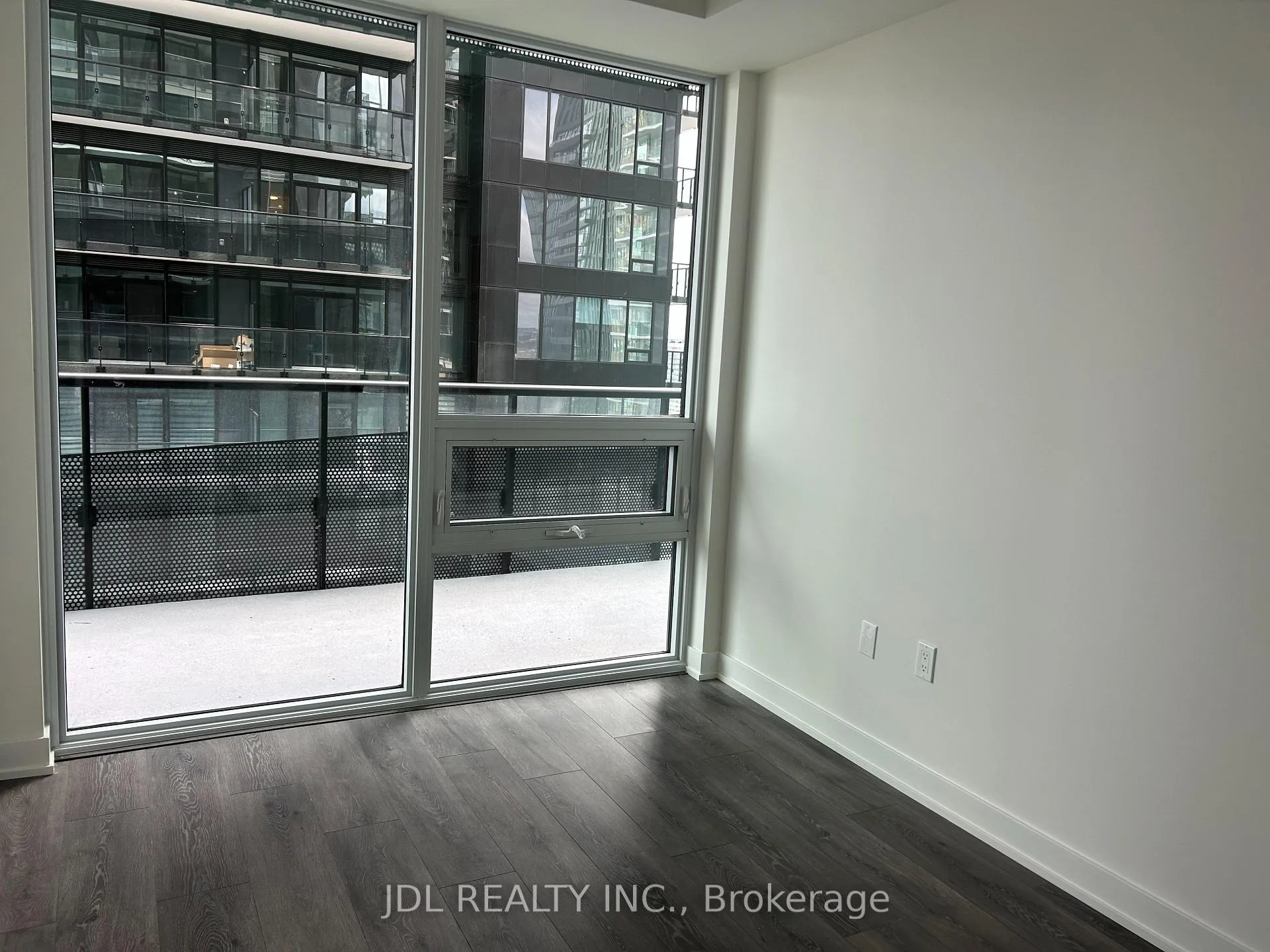 Photo 8 of Unit 2801, 117 Broadway Avenue, Toronto, Mount Pleasant West — HOMEH