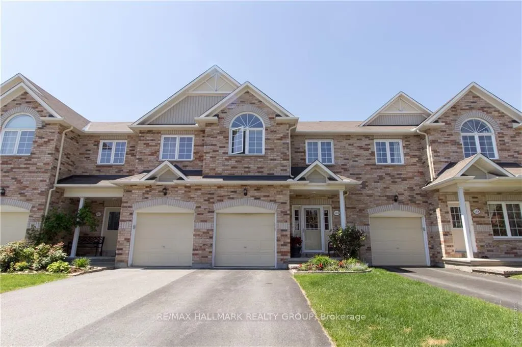 Front of 510 Fordell Avenue W