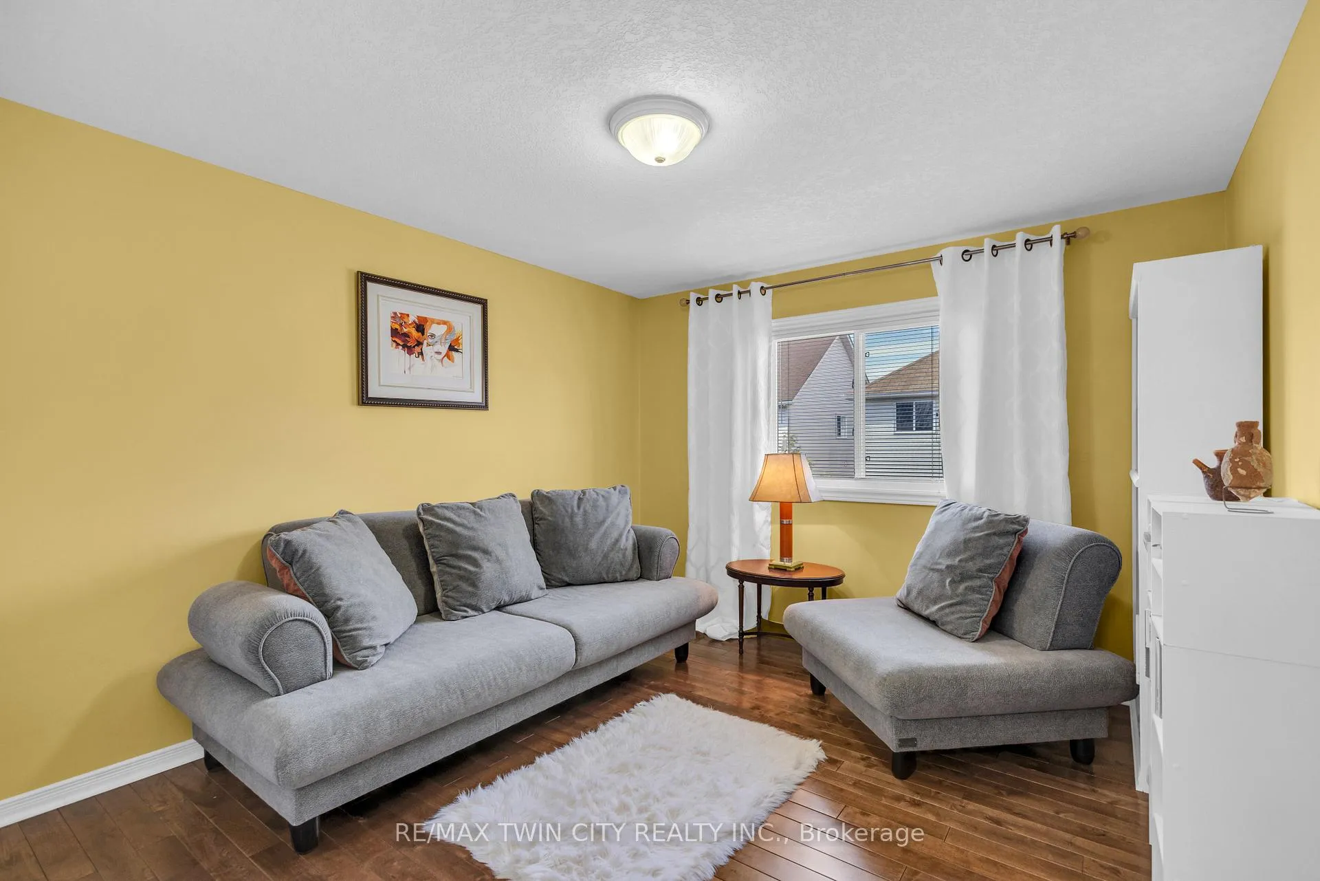 Photo 26 of 22 Dahlia Street, Kitchener — HOMEH