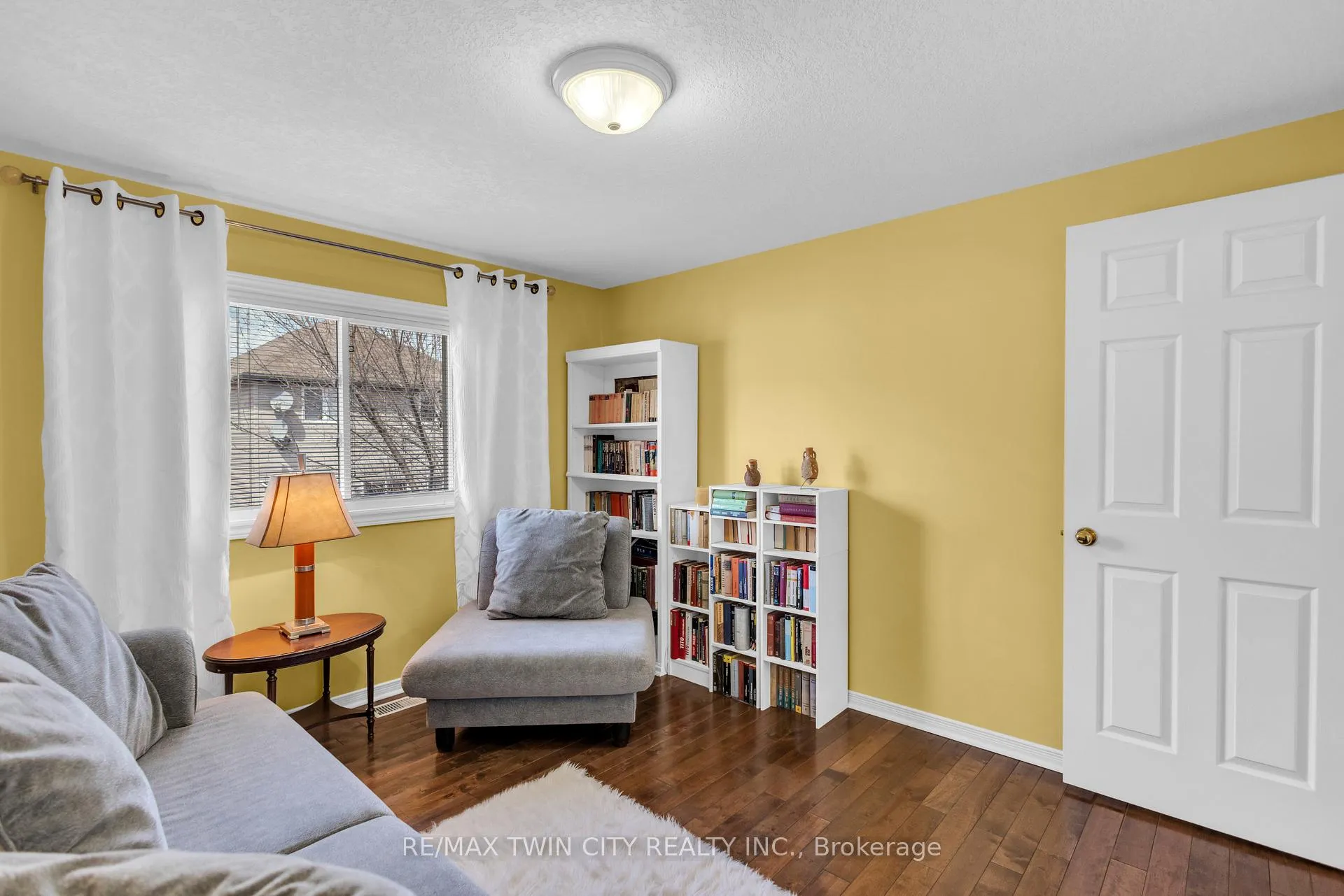 Photo 27 of 22 Dahlia Street, Kitchener — HOMEH