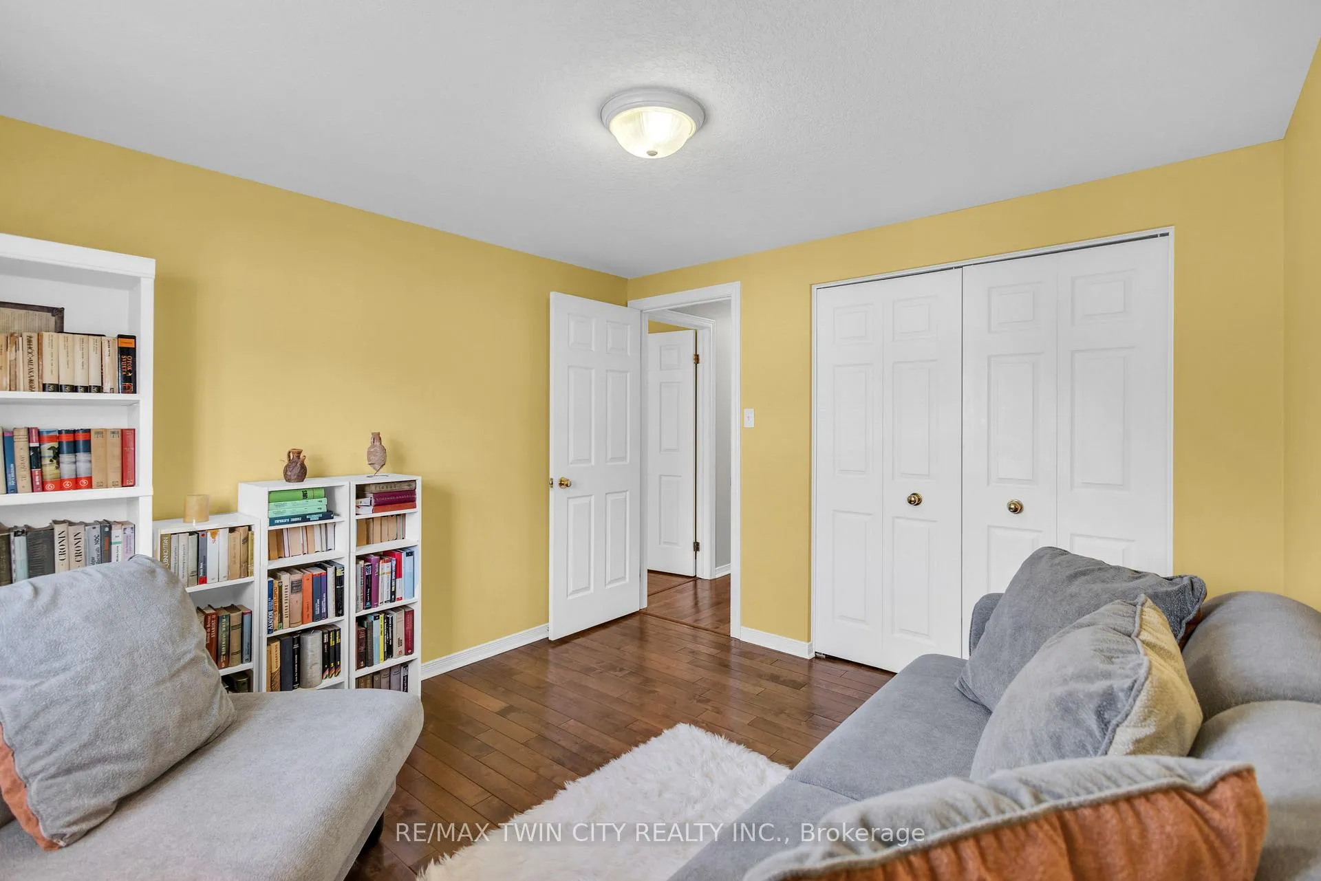 Photo 28 of 22 Dahlia Street, Kitchener — HOMEH