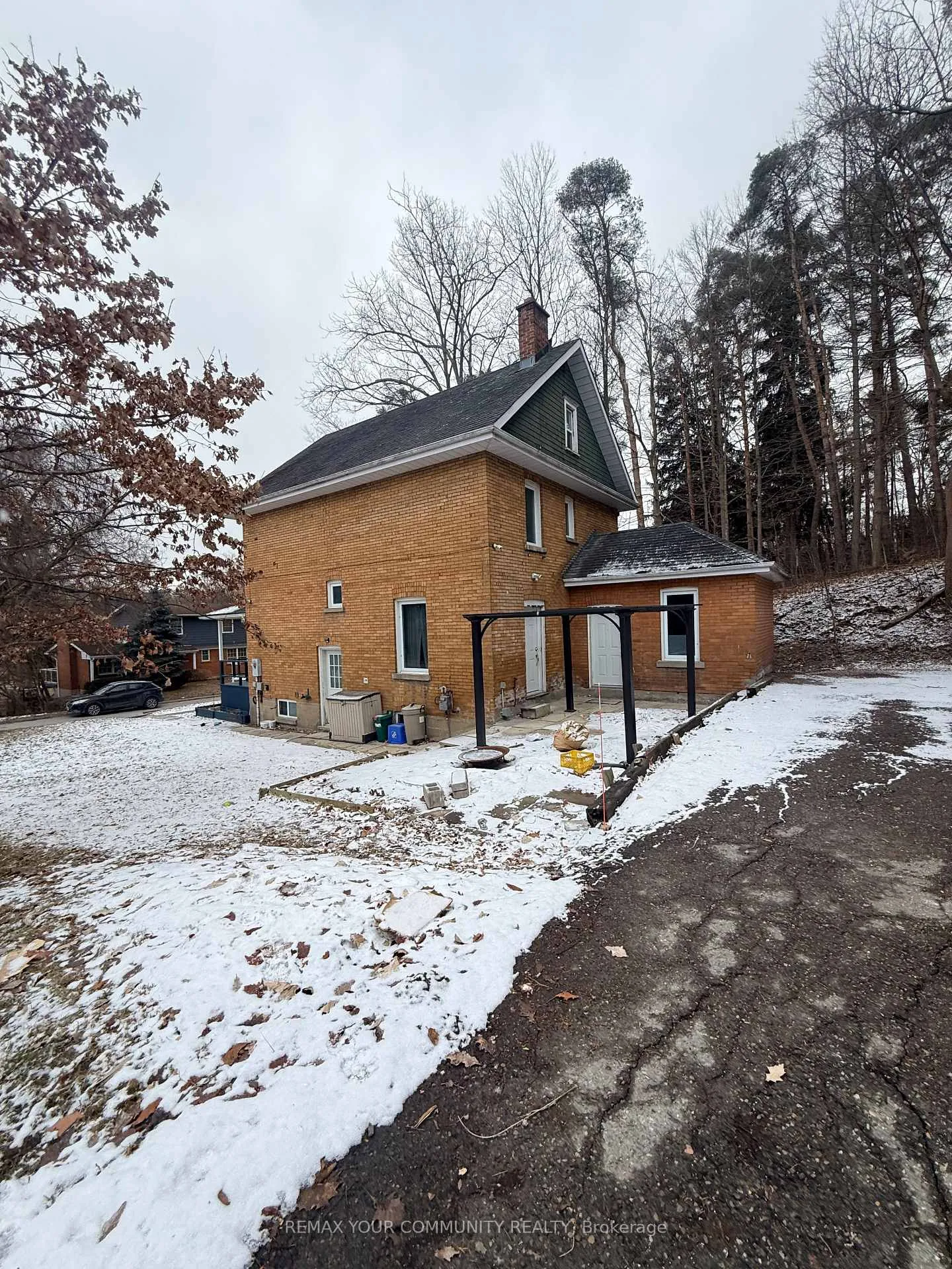 Photo 4 of 66 Wallace Street, Vaughan, West Woodbridge — HOMEH
