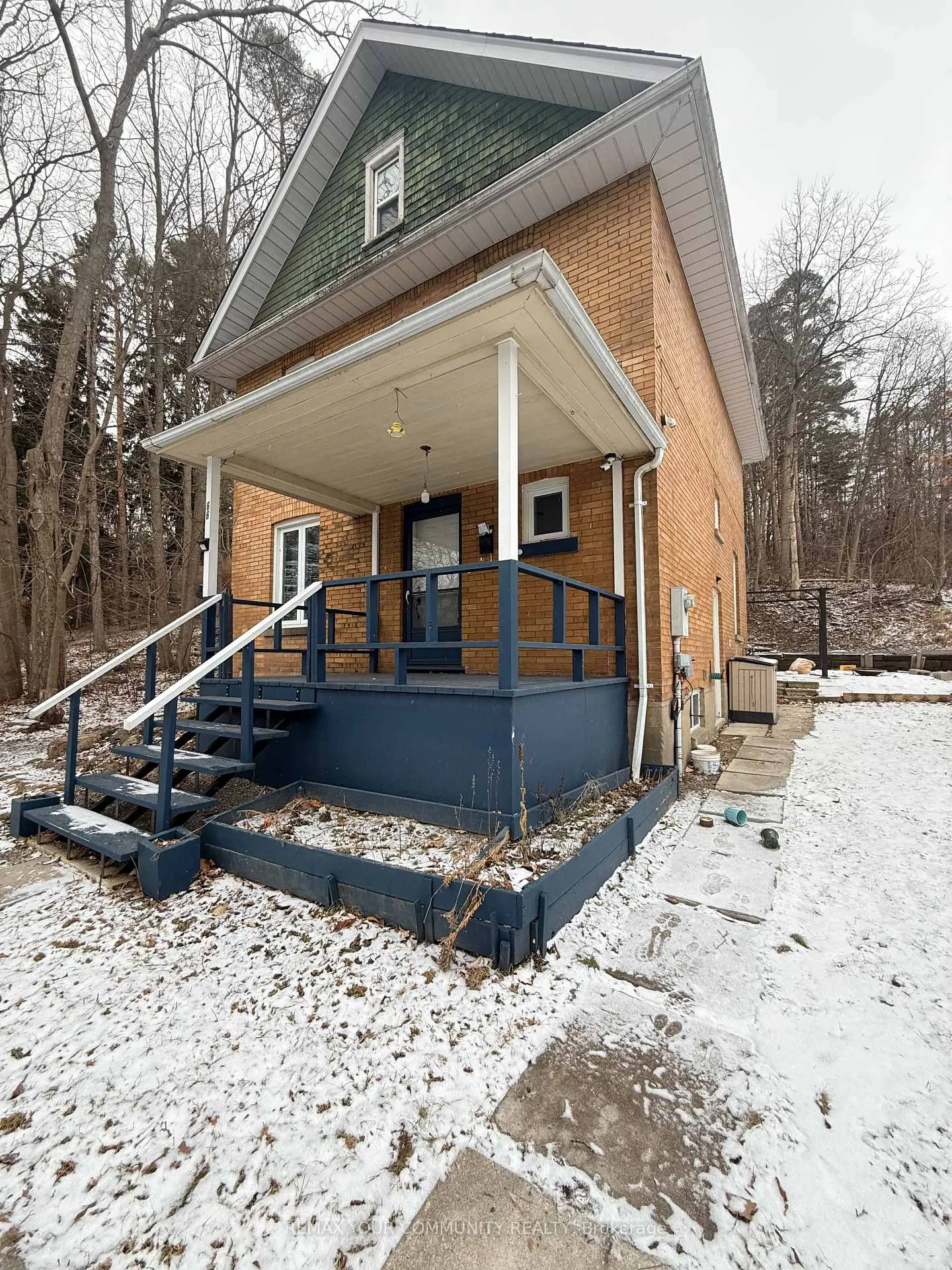 Photo 5 of 66 Wallace Street, Vaughan, West Woodbridge — HOMEH