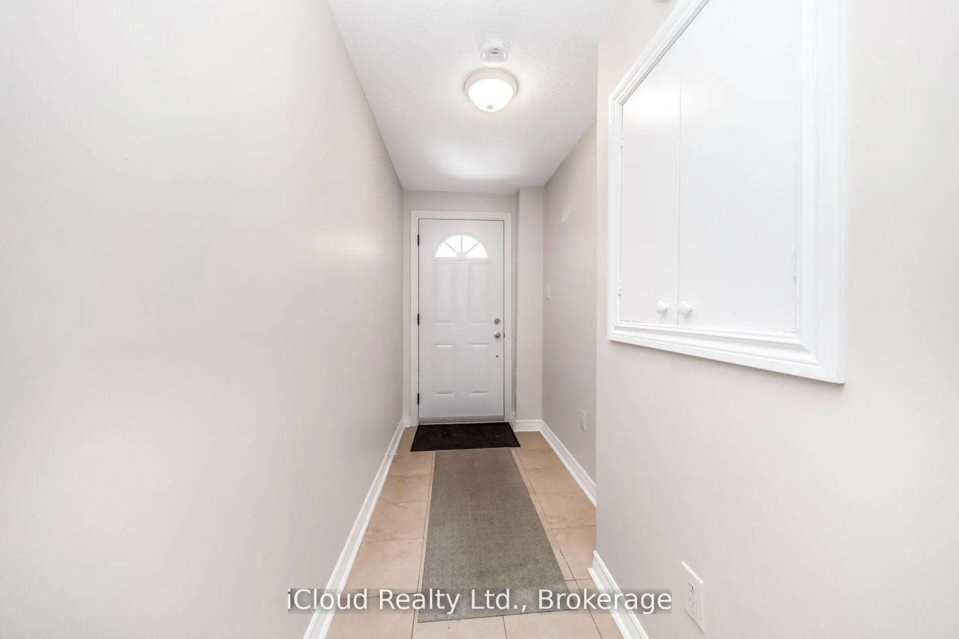 Photo 6 of 63 Spadina Road, Brampton, Bram West — HOMEH