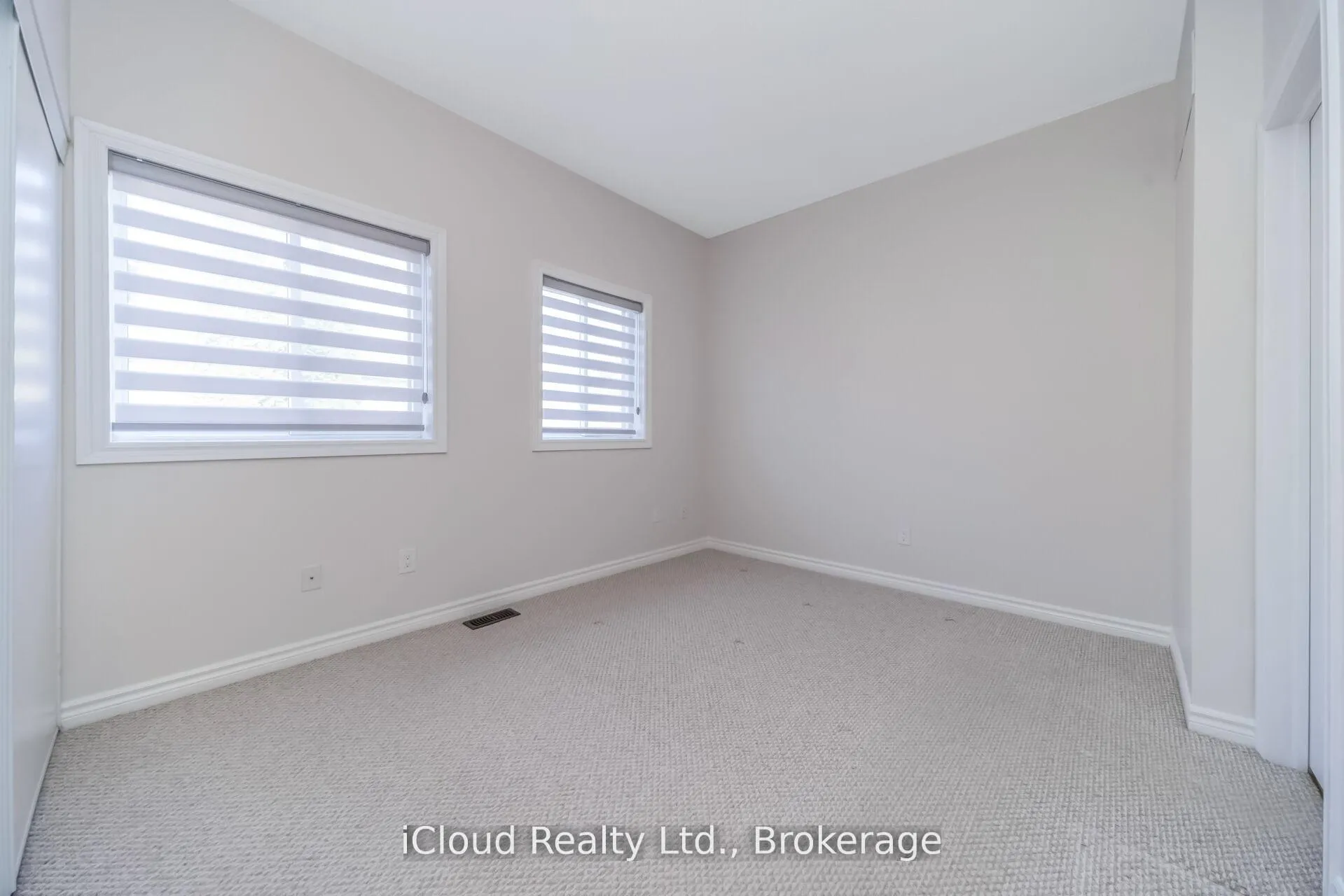 Photo 29 of 63 Spadina Road, Brampton, Bram West — HOMEH