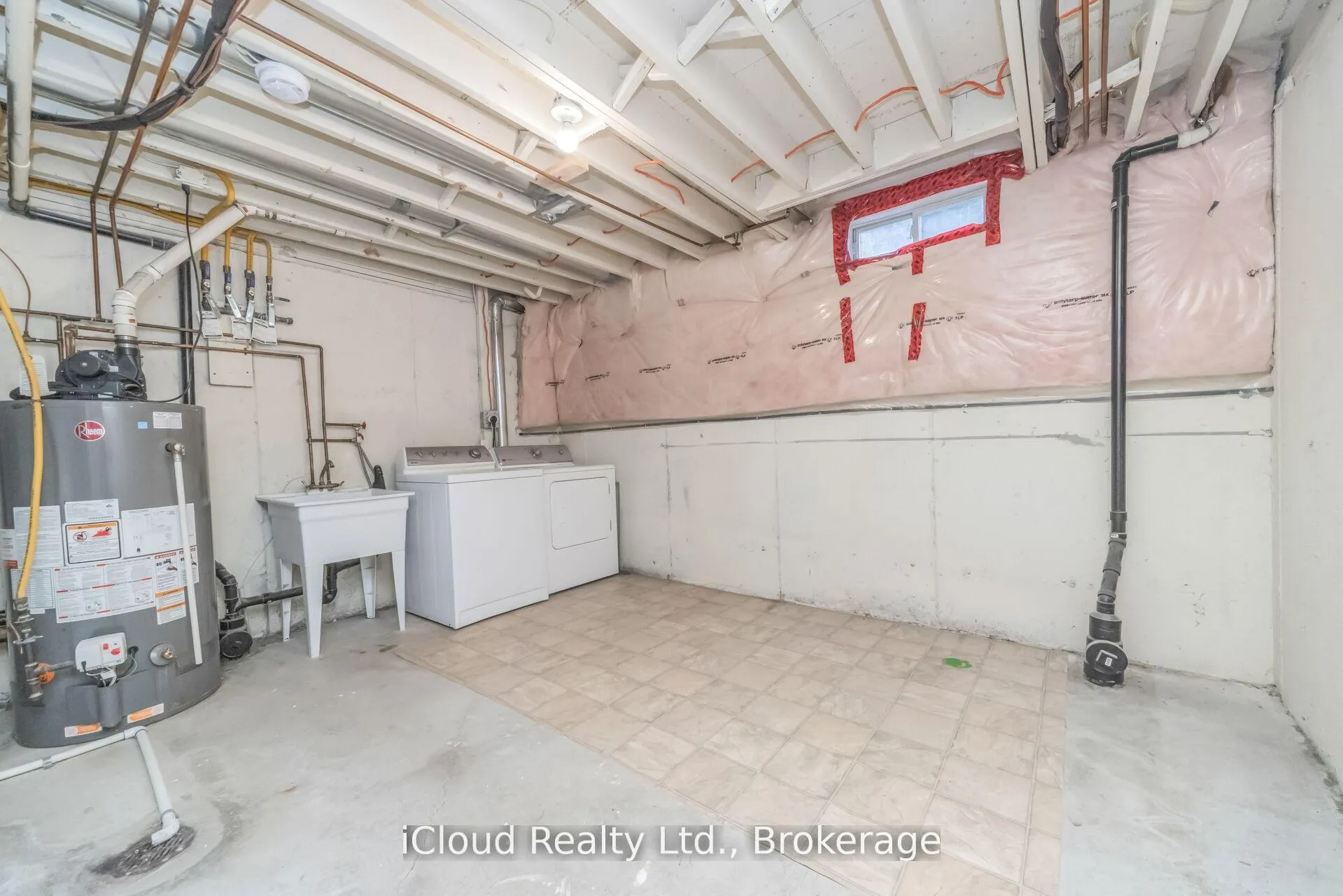 Photo 34 of 63 Spadina Road, Brampton, Bram West — HOMEH