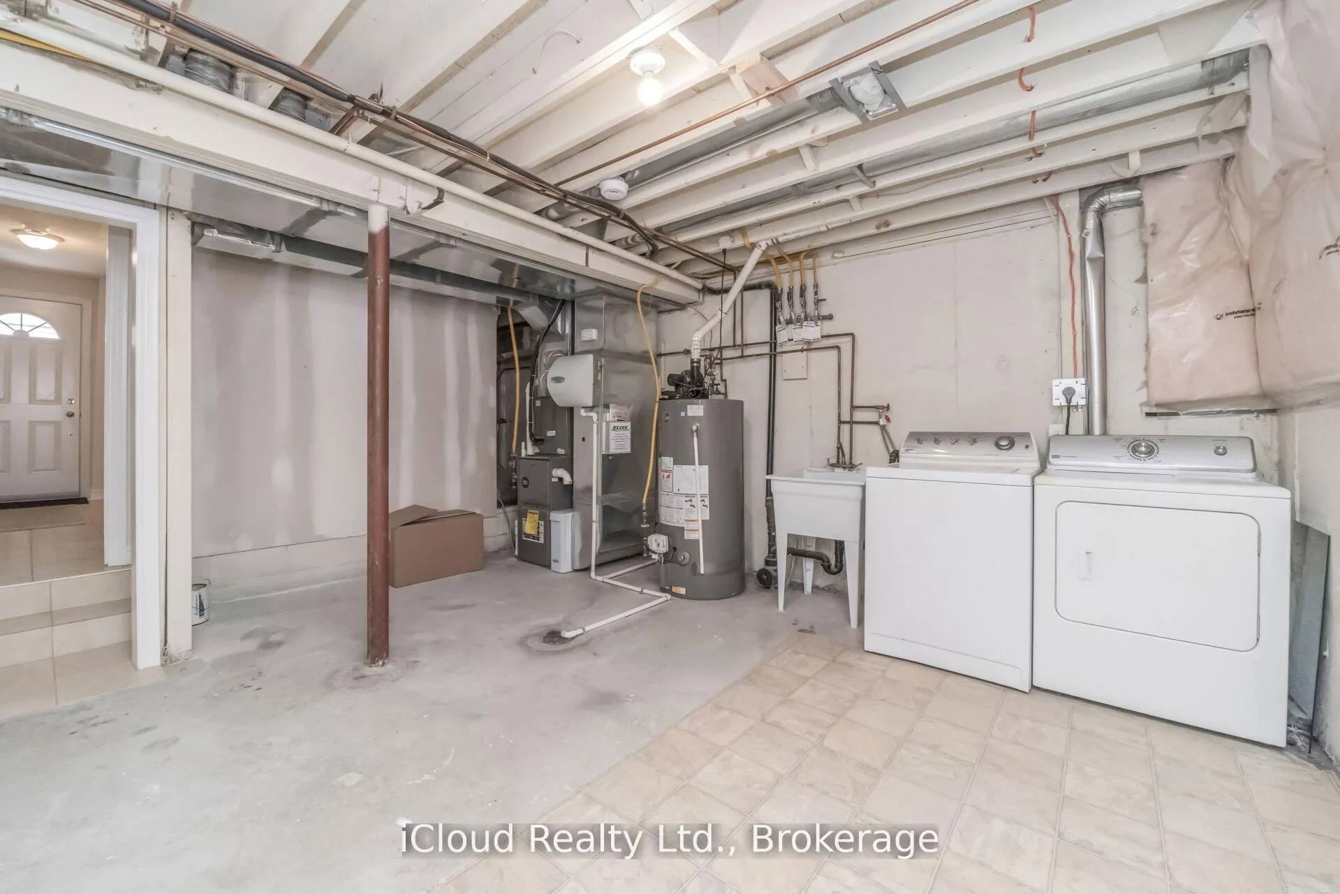 Photo 36 of 63 Spadina Road, Brampton, Bram West — HOMEH