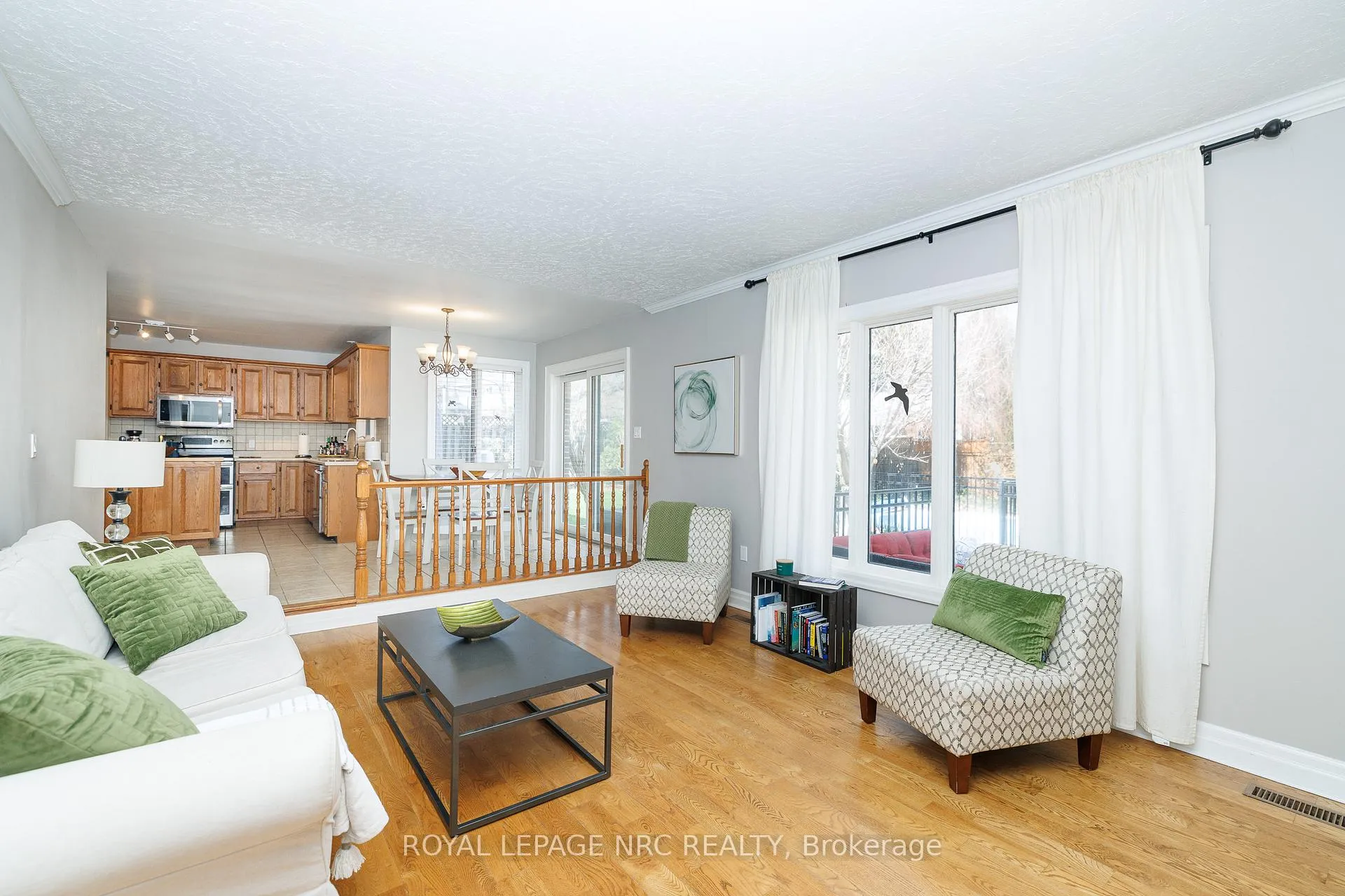 Photo 12 of 9 Nursery Lane, Pelham, Fonthill — HOMEH