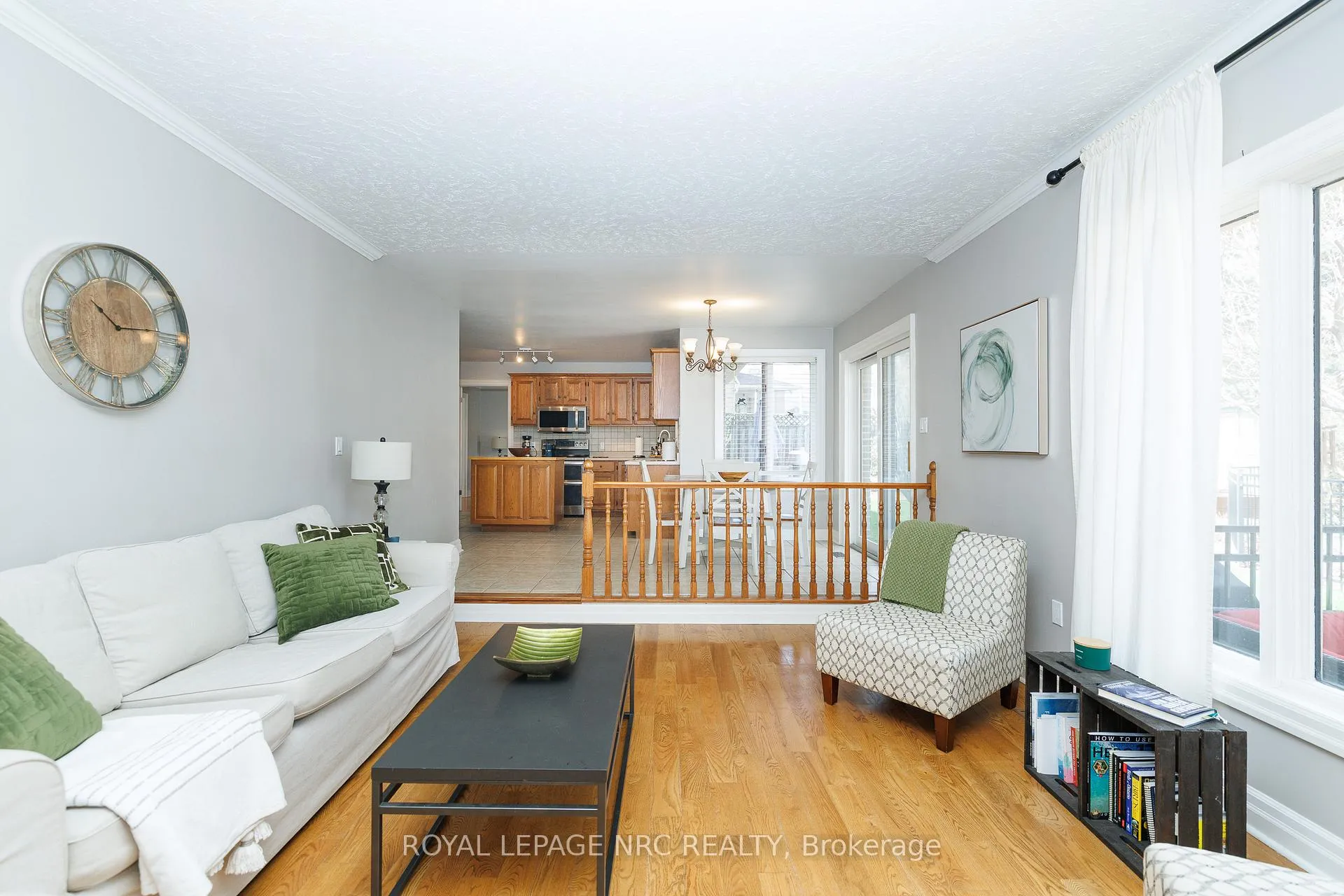 Photo 13 of 9 Nursery Lane, Pelham, Fonthill — HOMEH