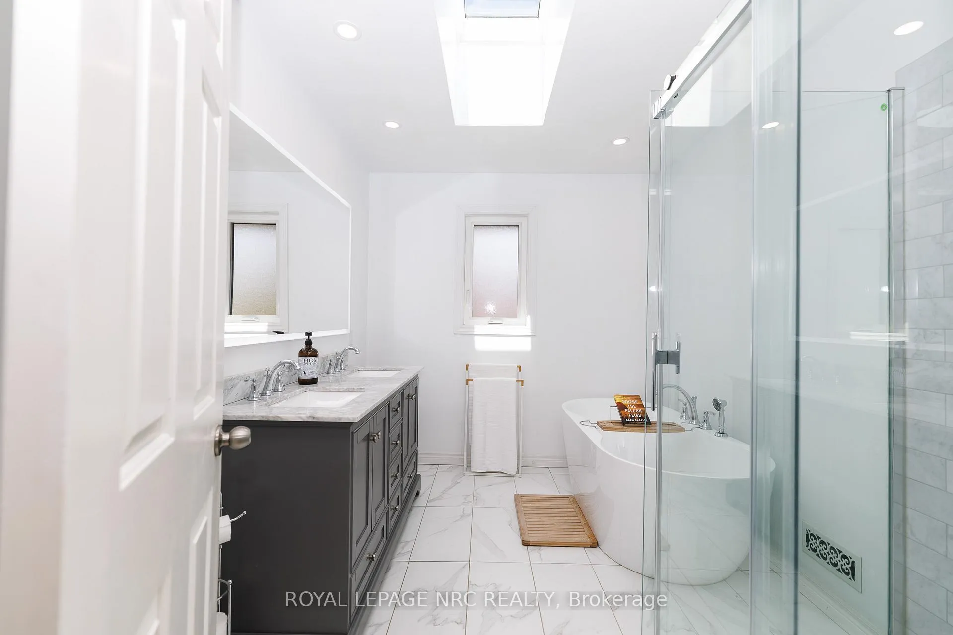 Photo 25 of 9 Nursery Lane, Pelham, Fonthill — HOMEH