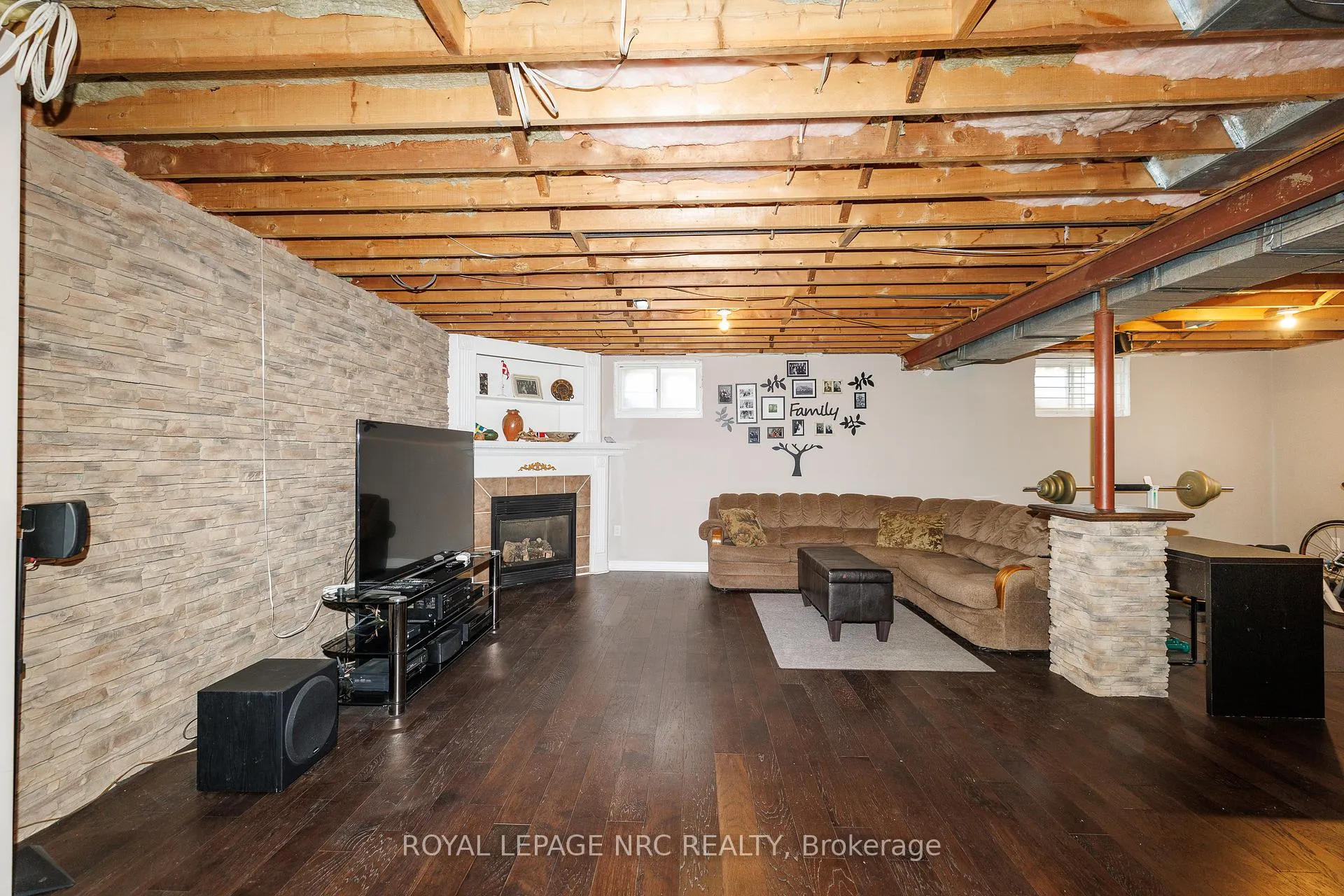 Photo 33 of 9 Nursery Lane, Pelham, Fonthill — HOMEH