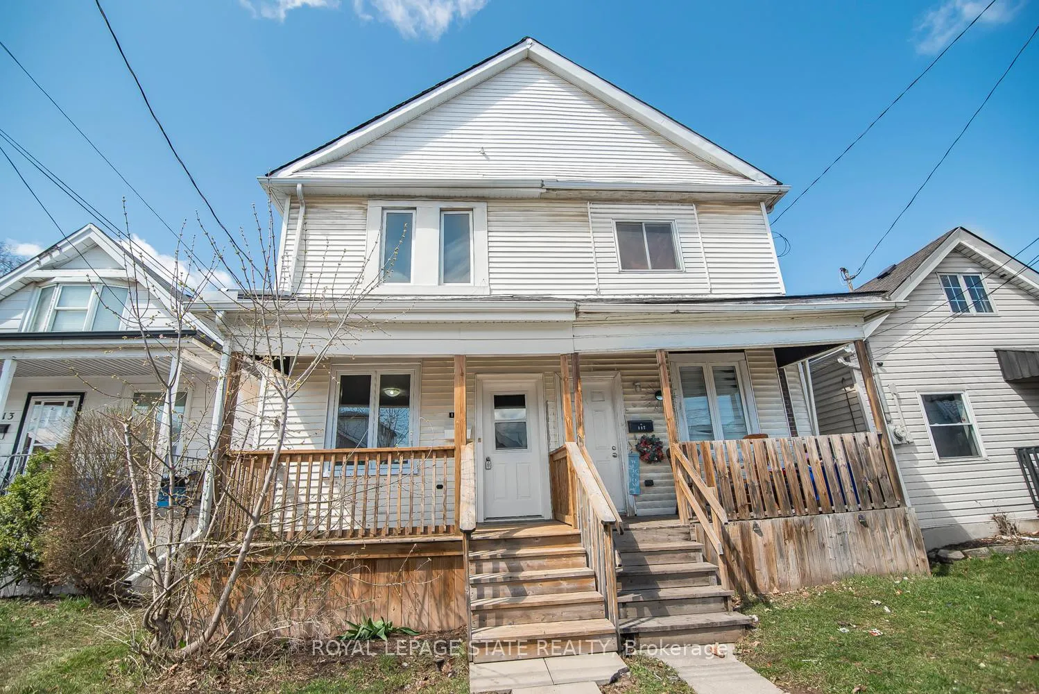 Photo 2 of 115 Robins Avenue, Hamilton, Crown Point — HOMEH
