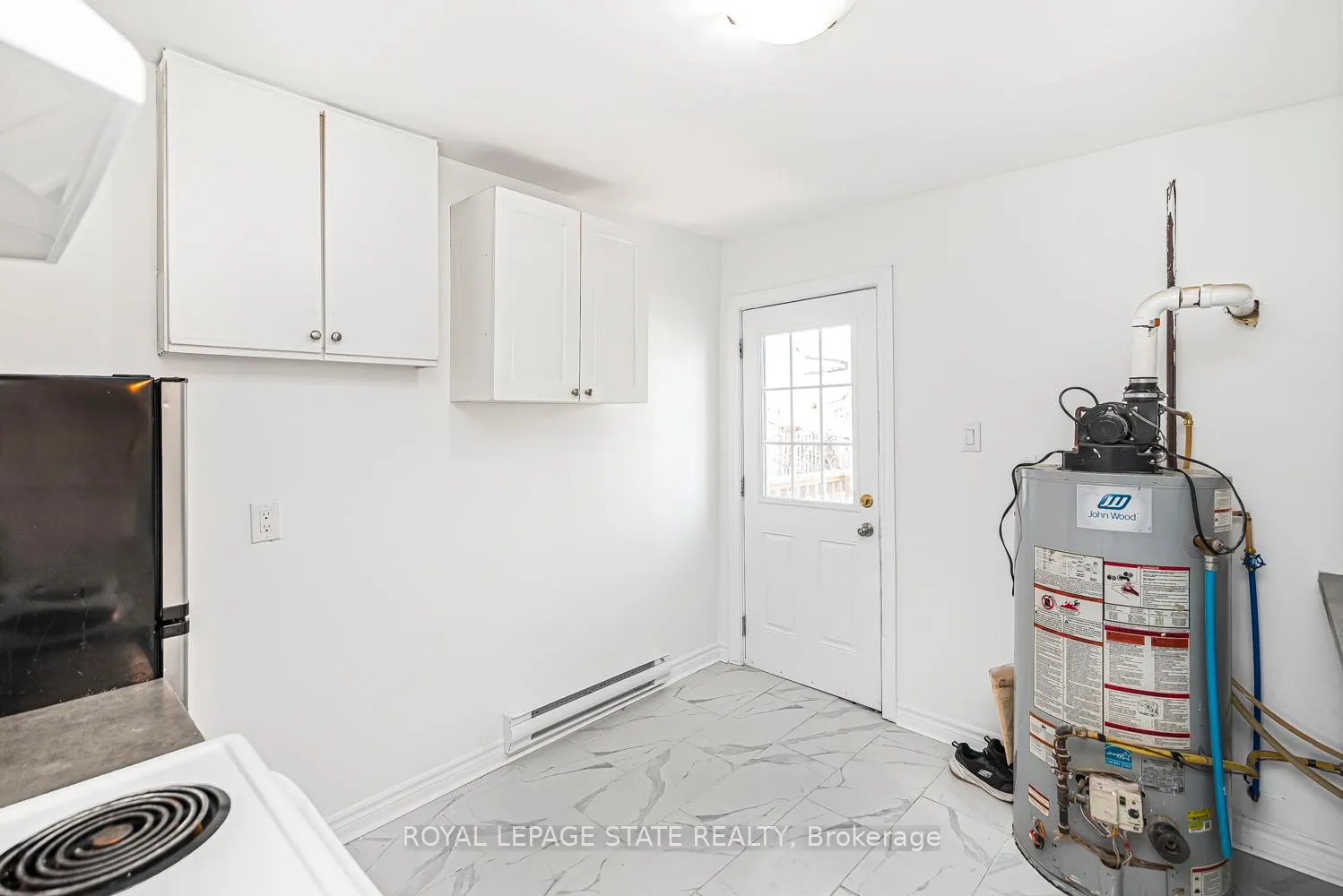 Photo 12 of 115 Robins Avenue, Hamilton, Crown Point — HOMEH
