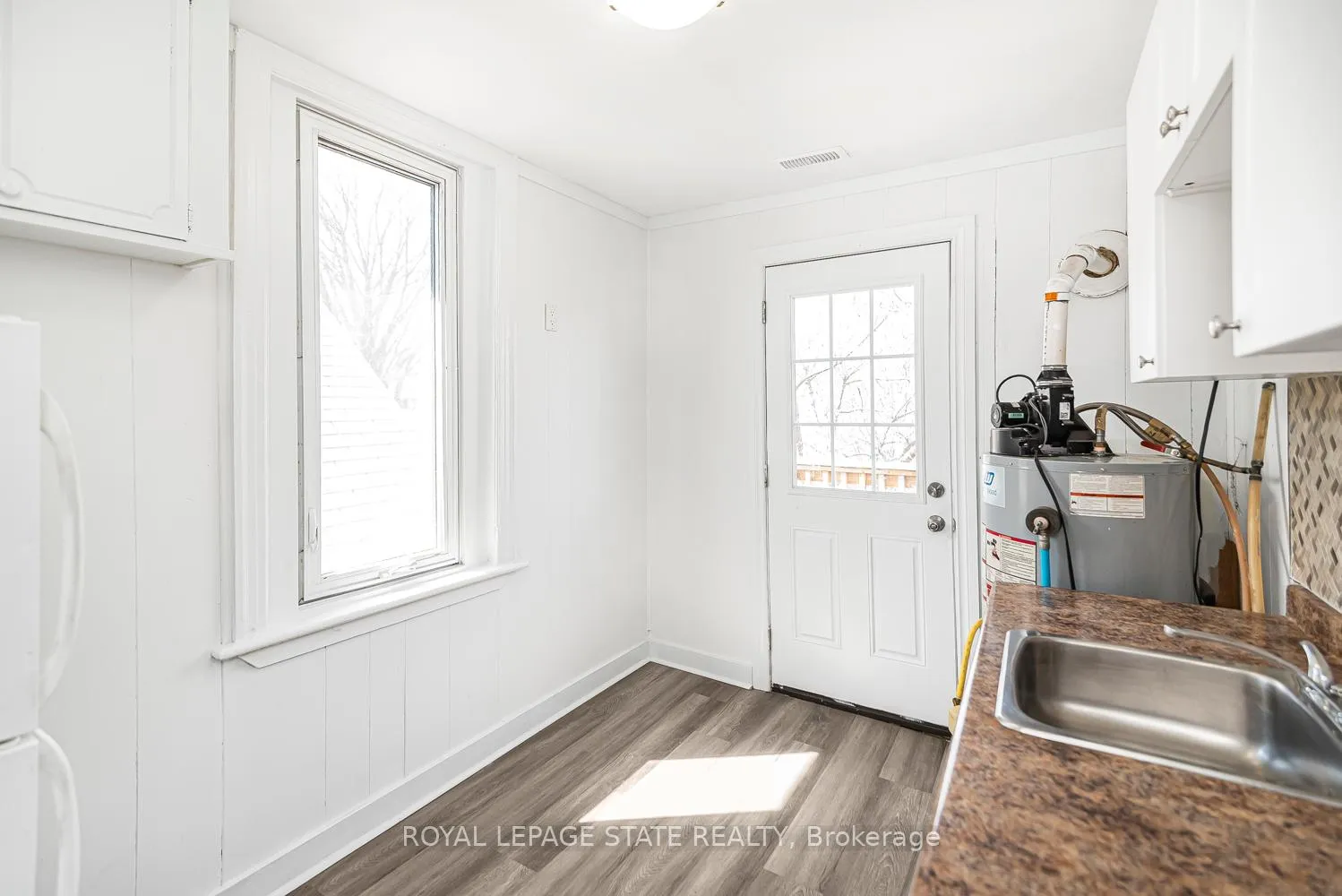 Photo 33 of 115 Robins Avenue, Hamilton, Crown Point — HOMEH