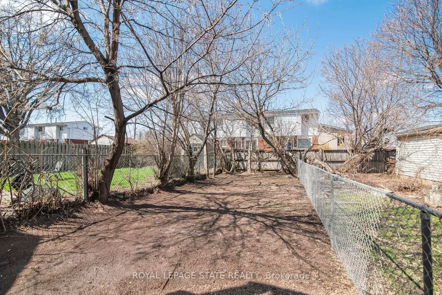 Photo 38 of 115 Robins Avenue, Hamilton, Crown Point — HOMEH