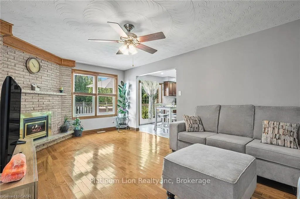 Photo 18 of 51 Seaton Place Drive, Hamilton, Stoney Creek — HOMEH