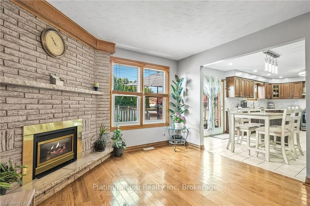 Photo 19 of 51 Seaton Place Drive, Hamilton, Stoney Creek — HOMEH