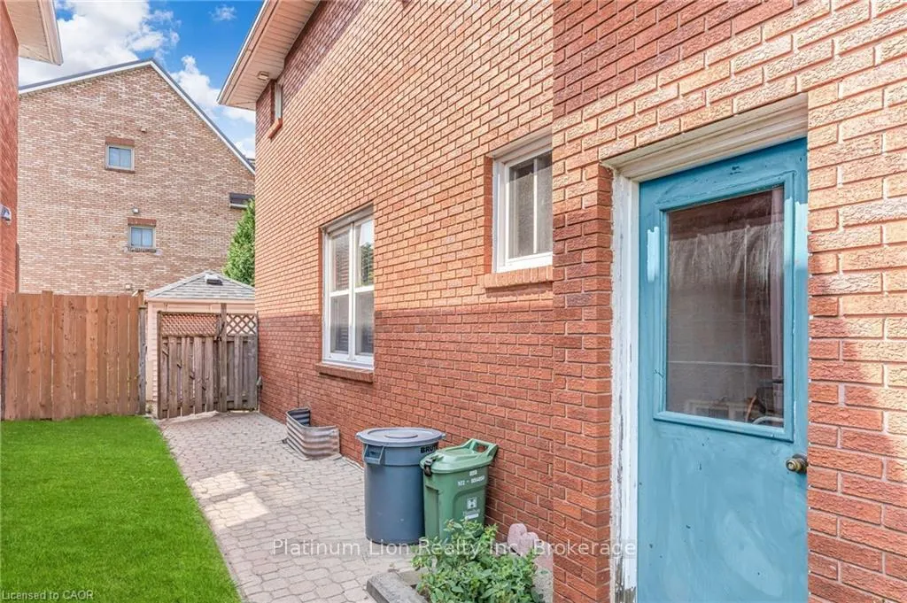 Photo 44 of 51 Seaton Place Drive, Hamilton, Stoney Creek — HOMEH