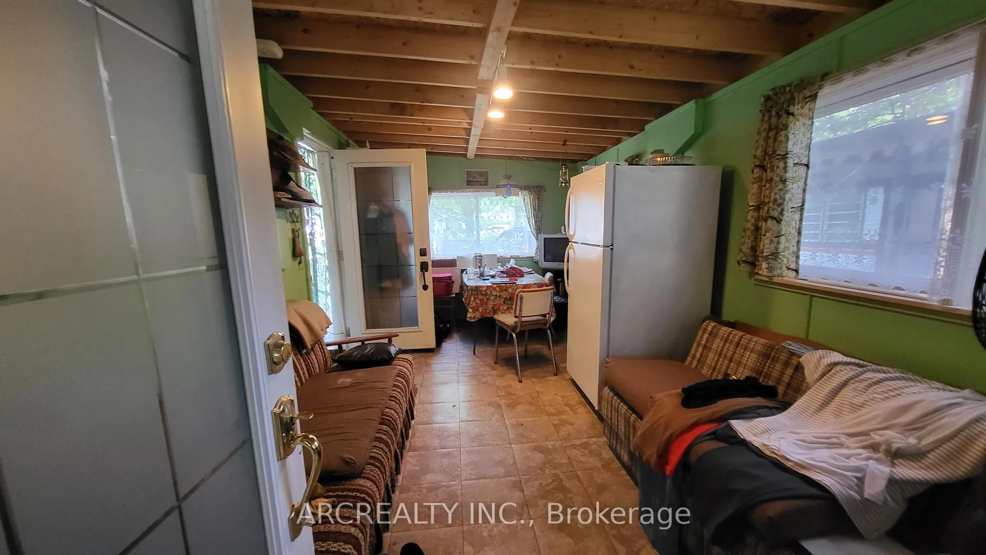 Photo 16 of 3 Chickadee Drive, Georgina, Pefferlaw — HOMEH