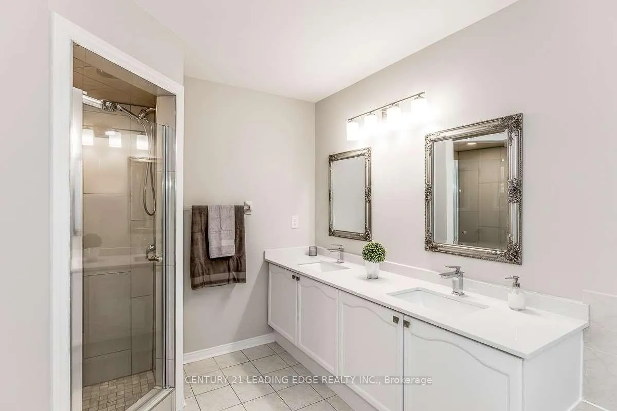 Photo 21 of 90 Cityview Circle, Barrie, Holly — HOMEH
