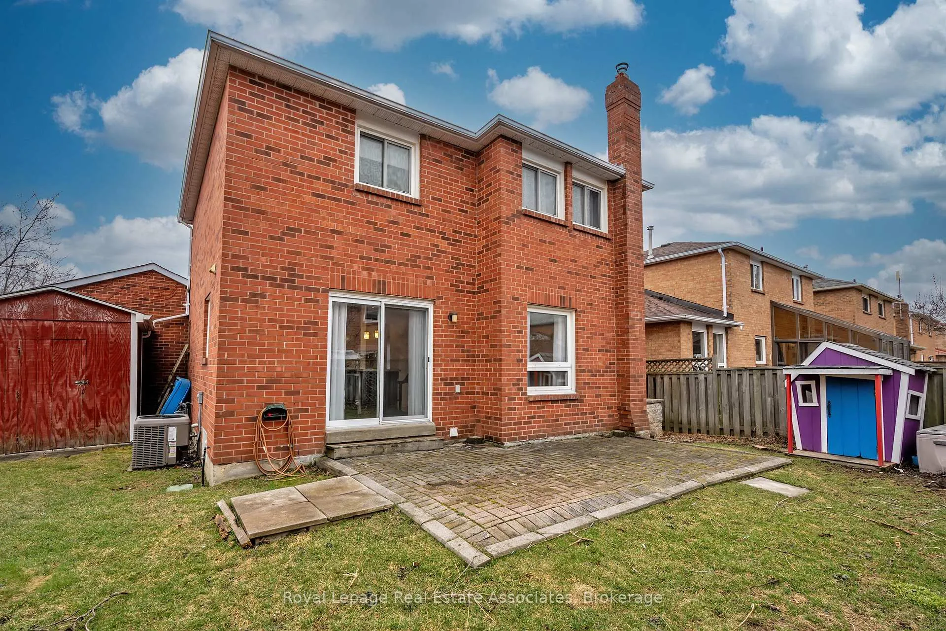 Photo 31 of 43 Corkett Drive, Brampton, Northwood Park — HOMEH