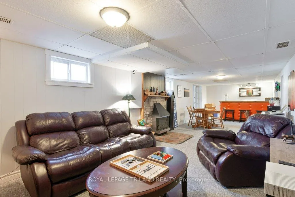 Photo 29 of 102 Steele Street, St. Thomas — HOMEH