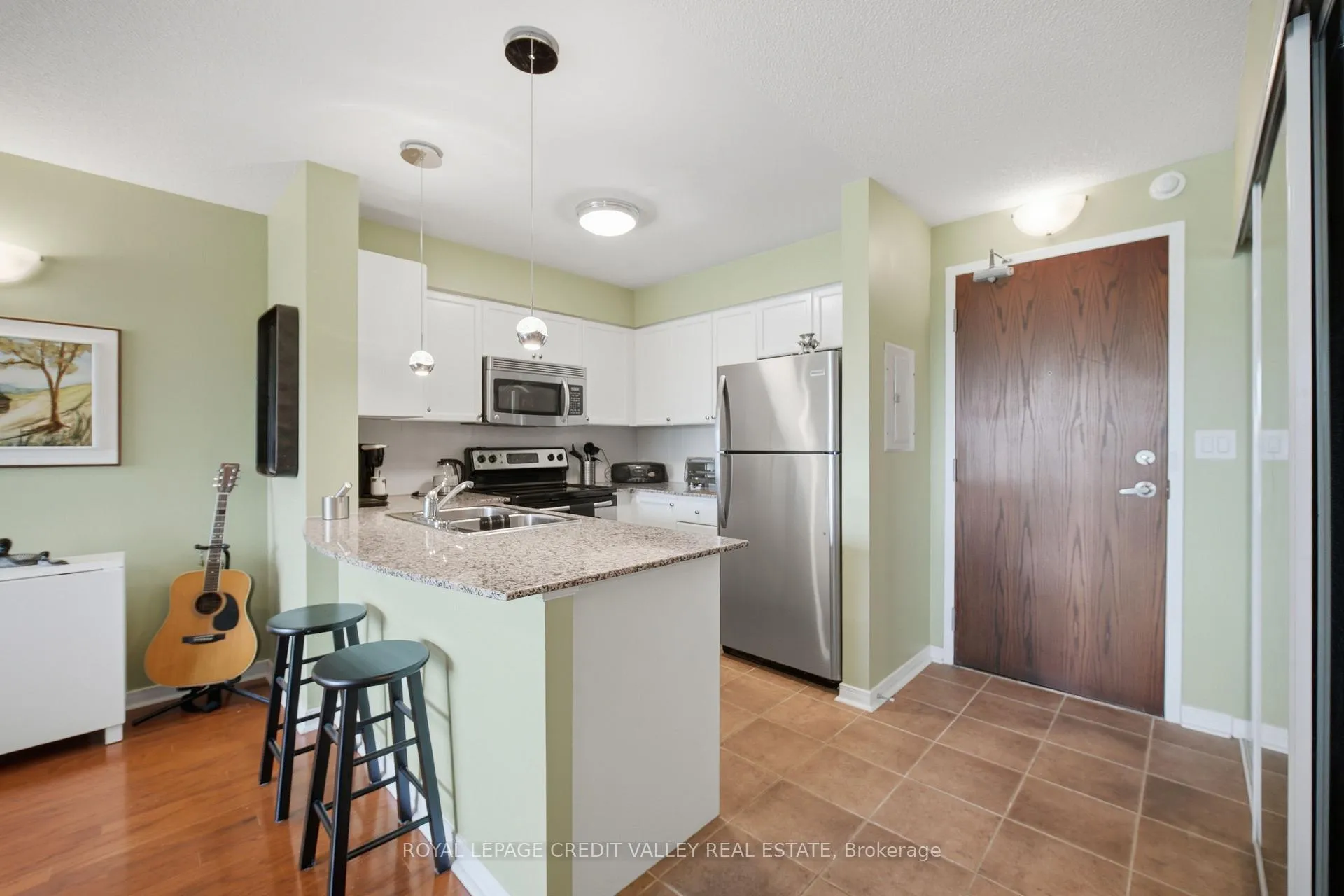 Photo 13 of Unit 103, 55 Via Rosedale, Brampton, Sandringham-Wellington — HOMEH