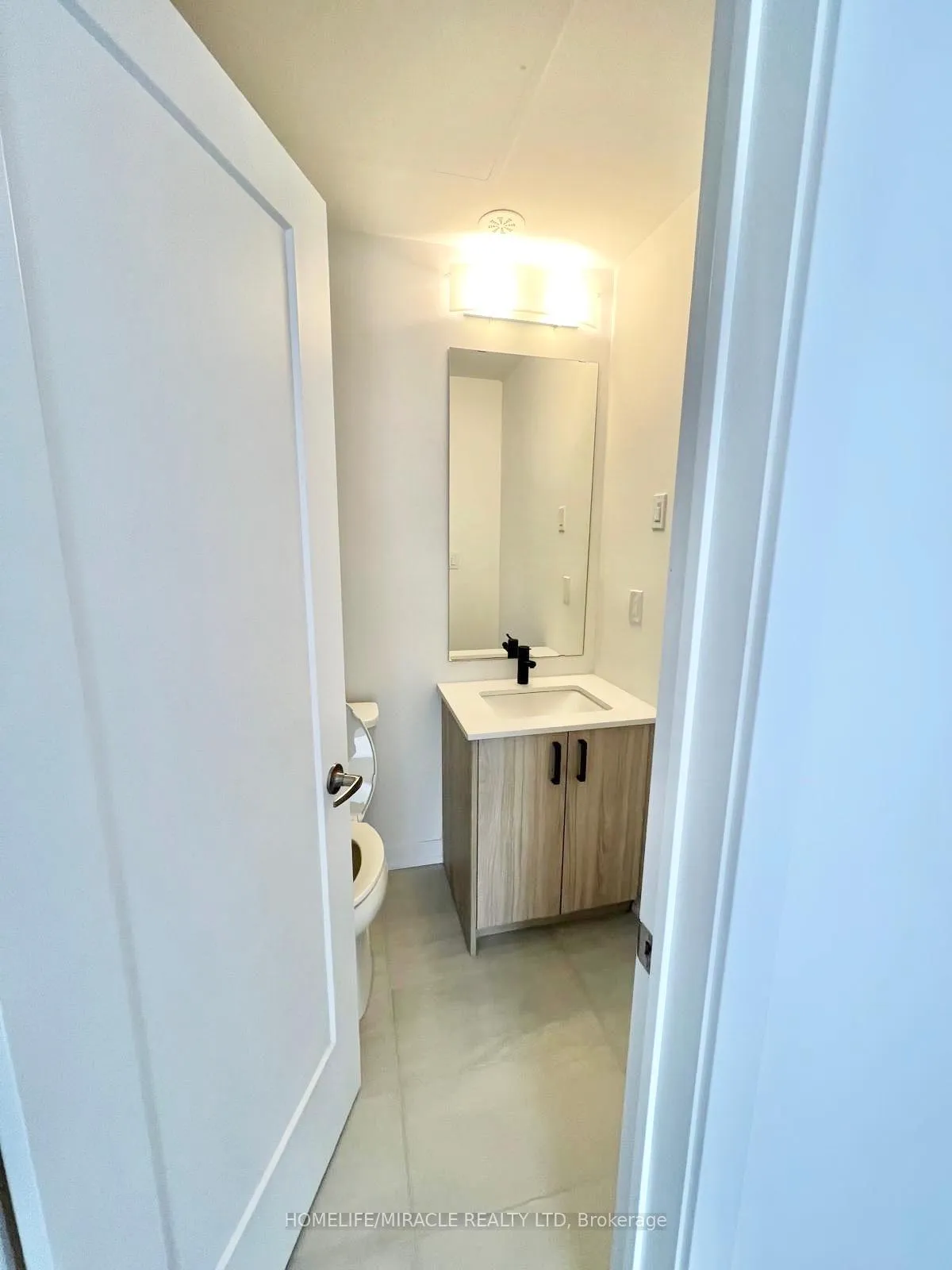 Photo 4 of Unit P26, 25 Palace Street, Kitchener — HOMEH