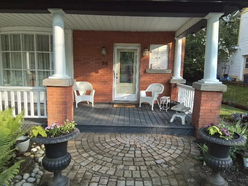Photo 38 of 96 Ontario Street, Bracebridge, Macaulay — HOMEH