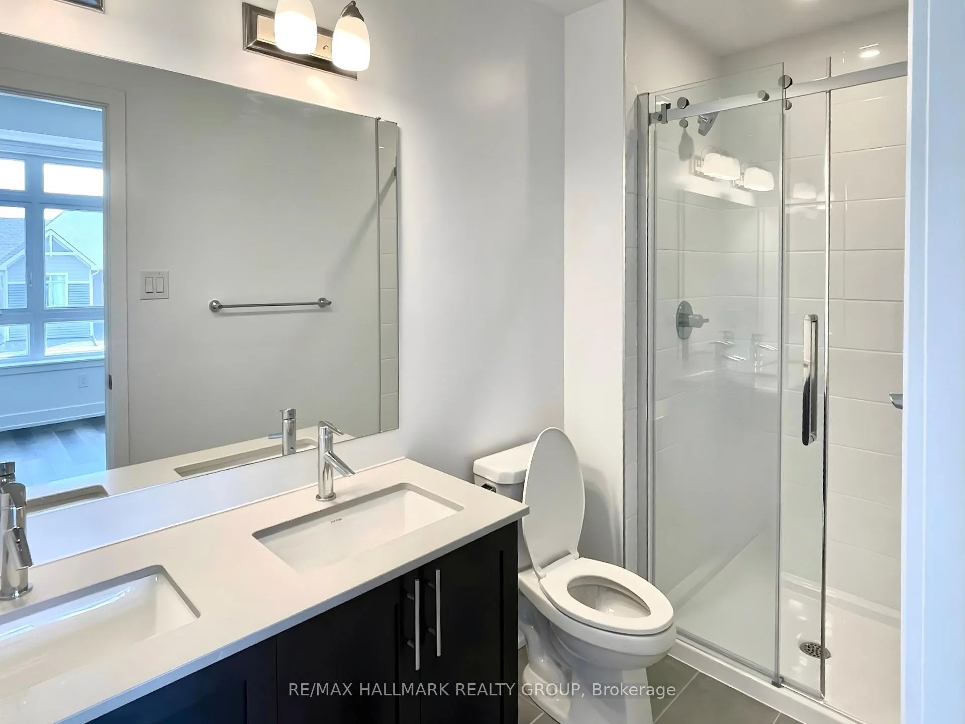 Photo 11 of Unit i, 300 Tulum Crescent, Ottawa, Kanata - Emerald Meadows/Trailwest — HOMEH