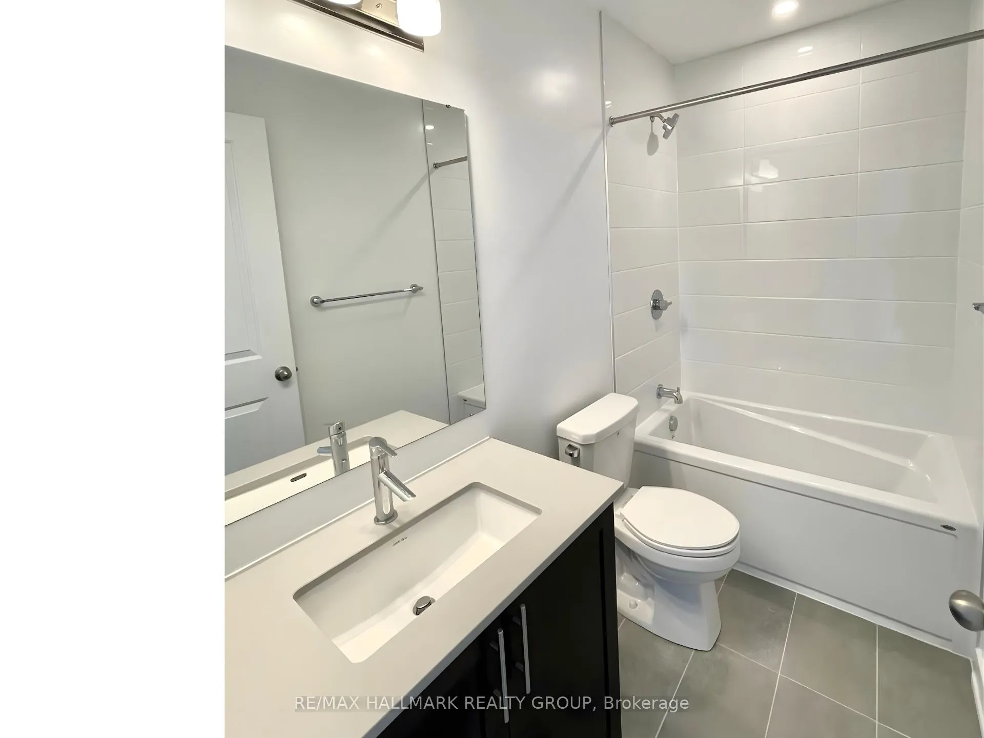 Photo 14 of Unit i, 300 Tulum Crescent, Ottawa, Kanata - Emerald Meadows/Trailwest — HOMEH