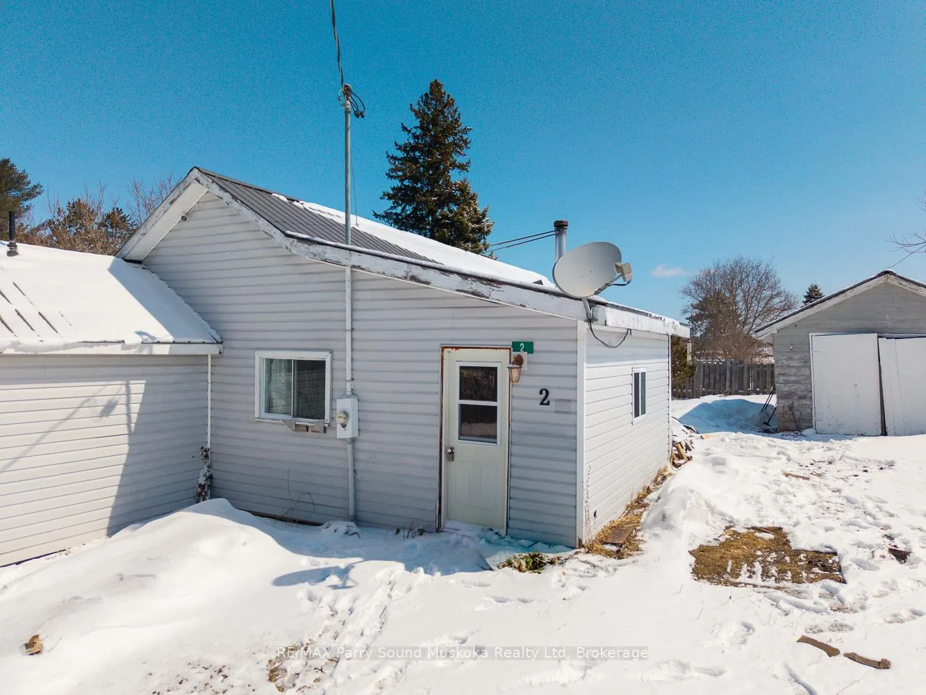 Photo 6 of 2 Mary Street, McKellar — HOMEH