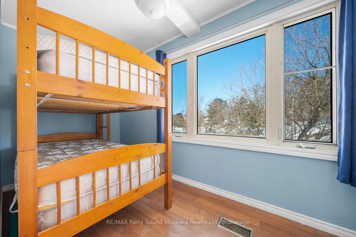 Photo 20 of 2 Mary Street, McKellar — HOMEH