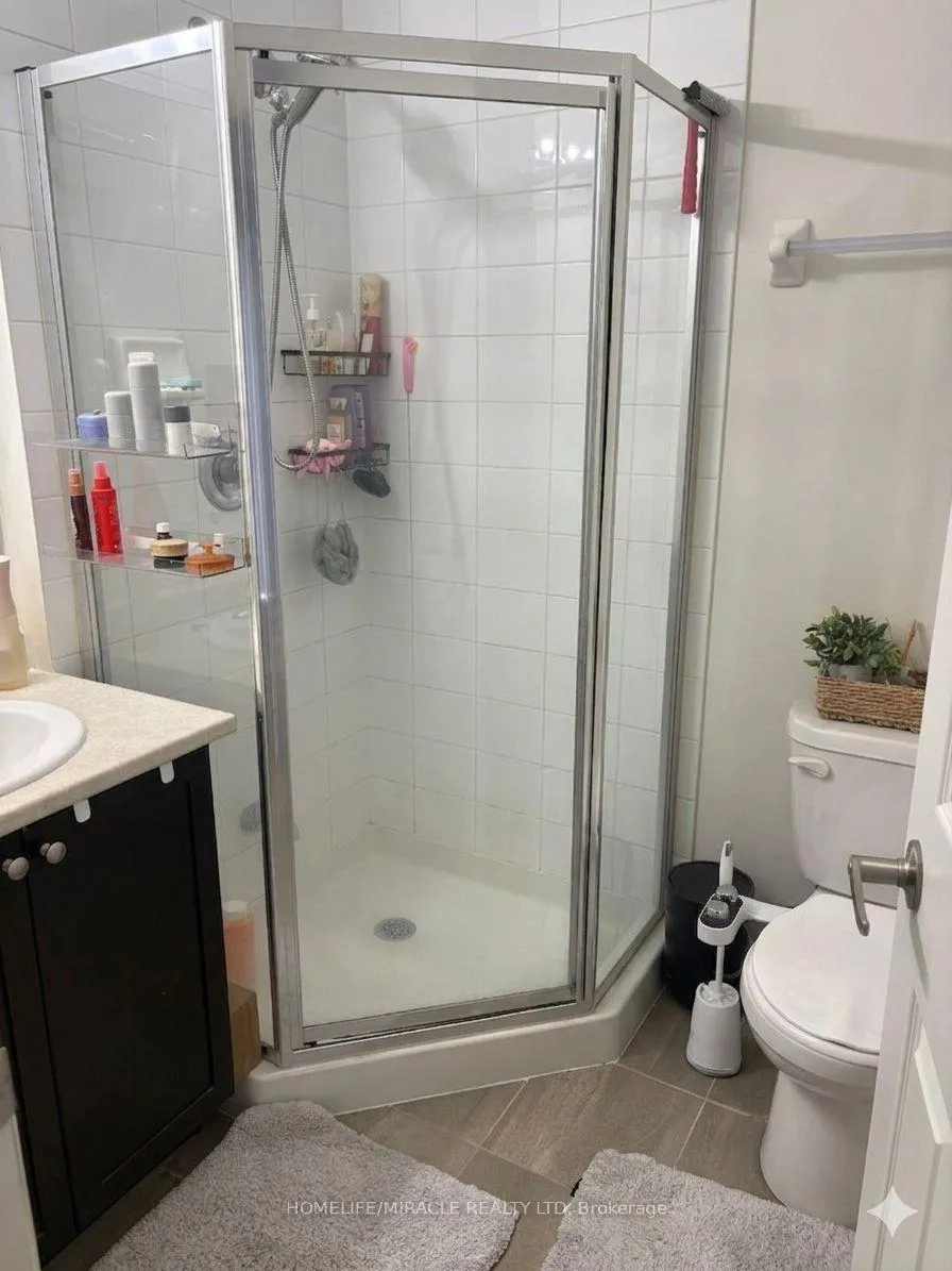Photo 6 of Unit 121, 250 Sunny Meadow Boulevard, Brampton, Sandringham-Wellington — HOMEH