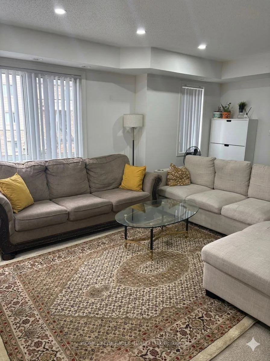 Photo 15 of Unit 121, 250 Sunny Meadow Boulevard, Brampton, Sandringham-Wellington — HOMEH