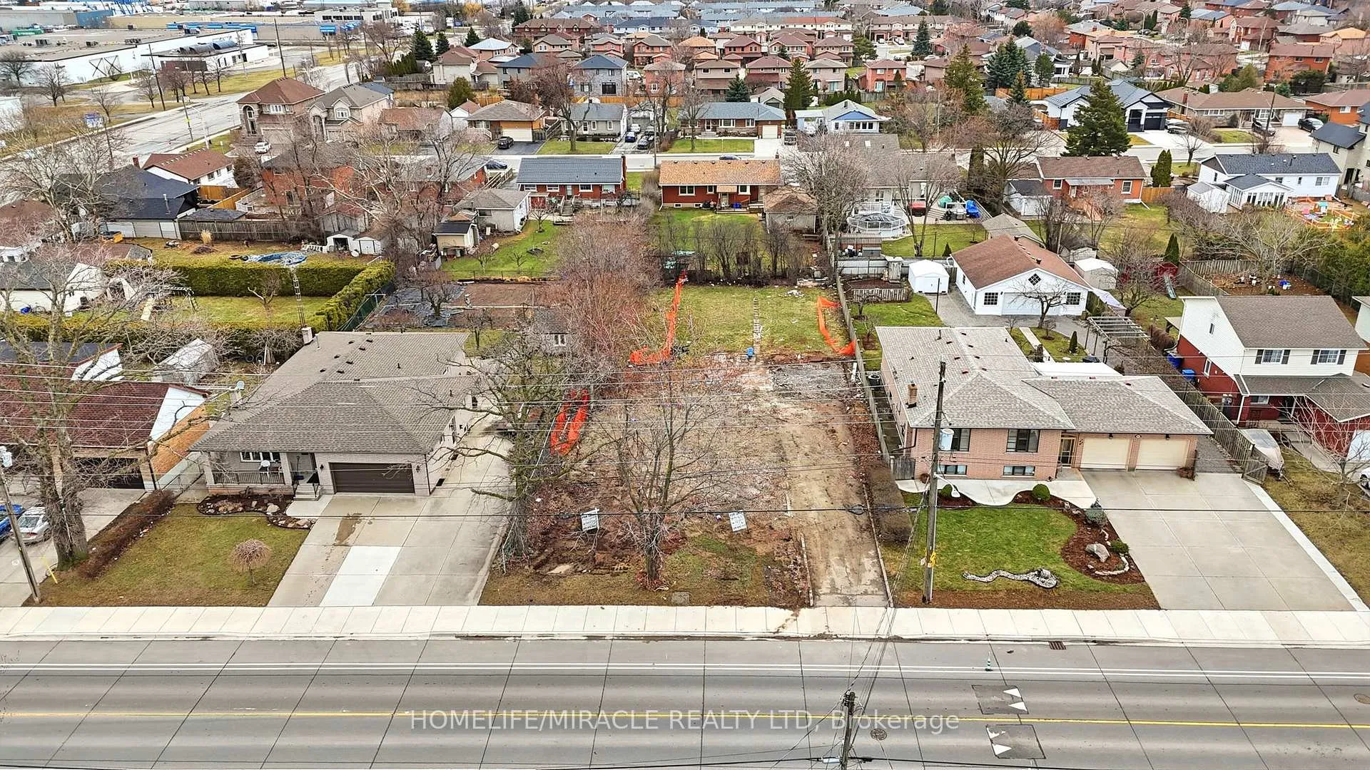 Photo 3 of Unit Part 1, 290 Dewitt Road, Hamilton, Stoney Creek — HOMEH