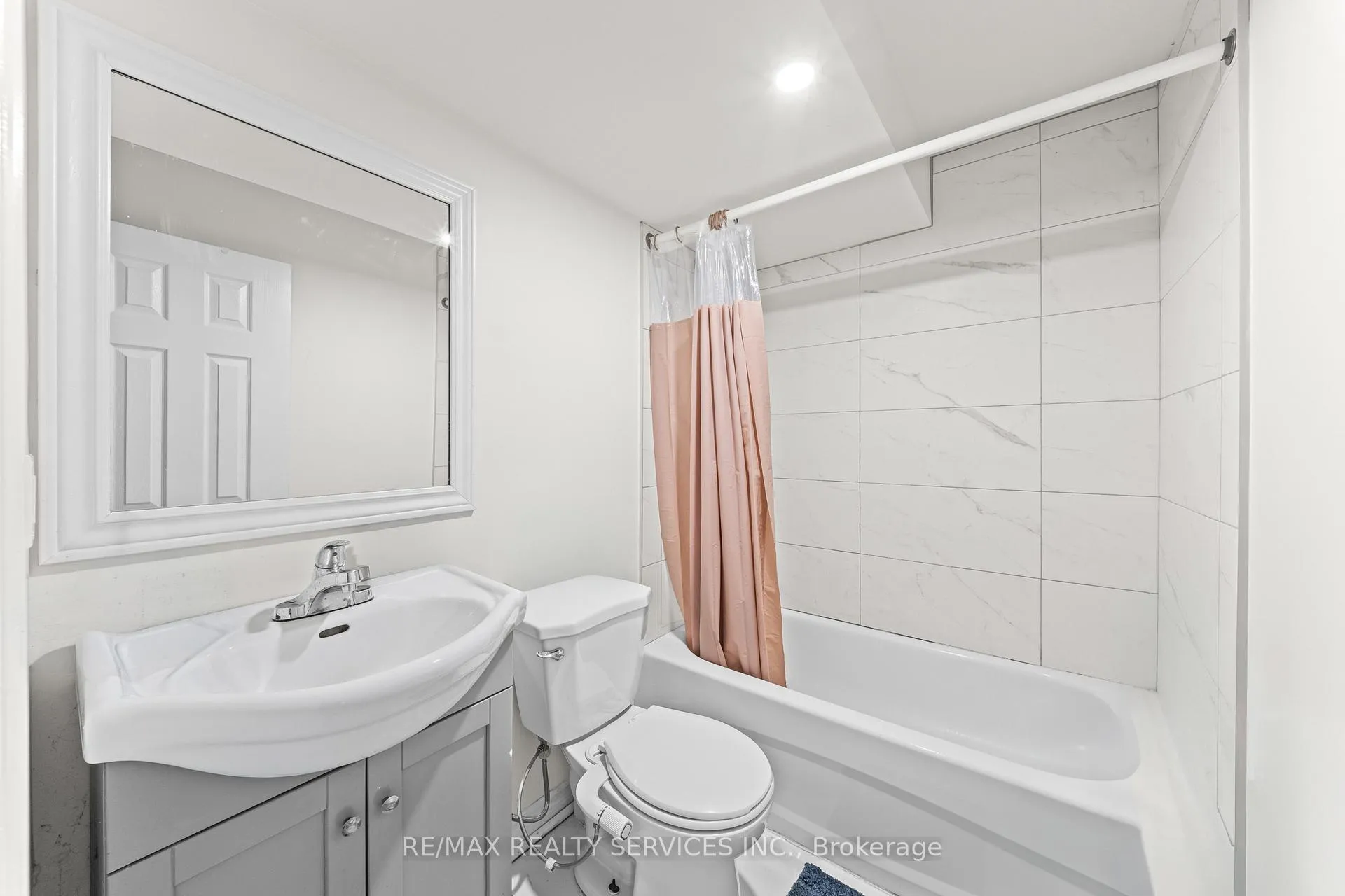 Photo 46 of 41 Tanager Square, Brampton, Heart Lake West — HOMEH