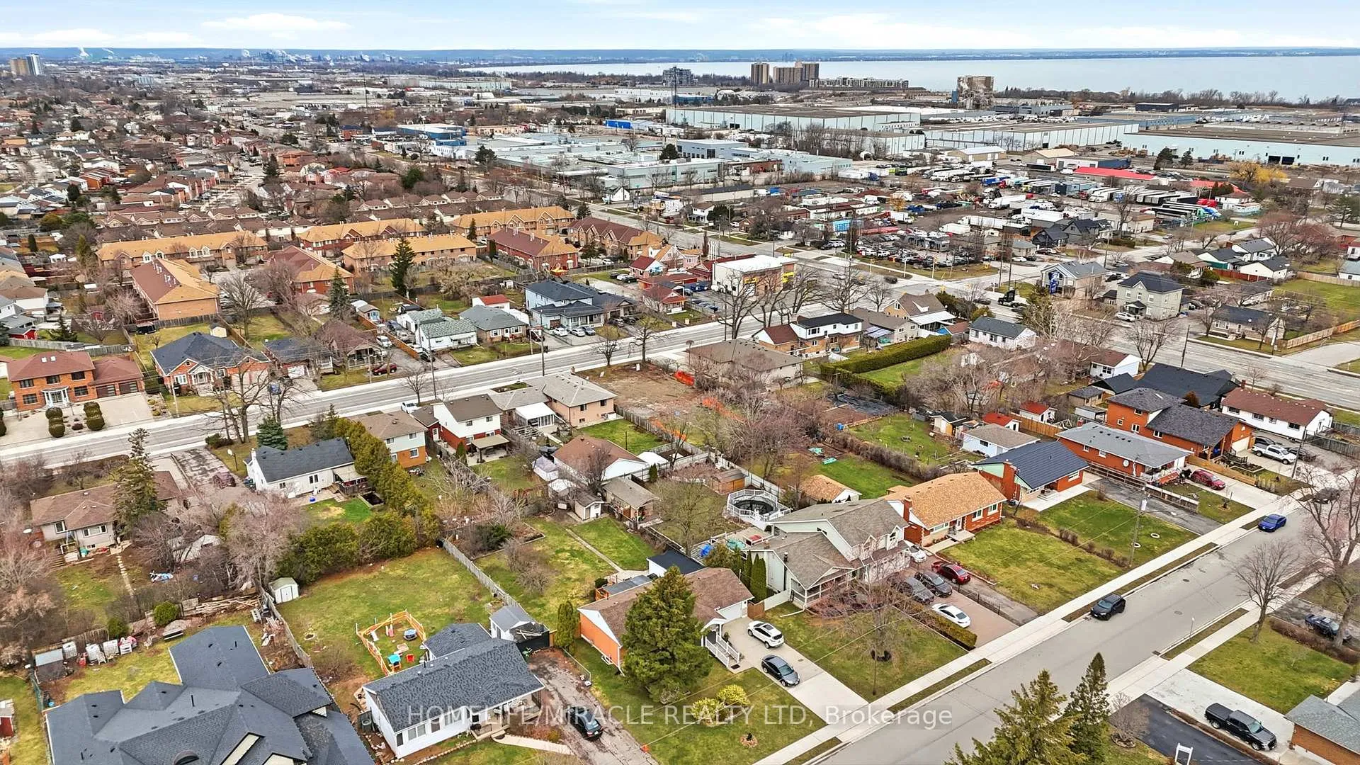 Photo 10 of Unit Part 2, 290 Dewitt Road, Hamilton, Stoney Creek — HOMEH