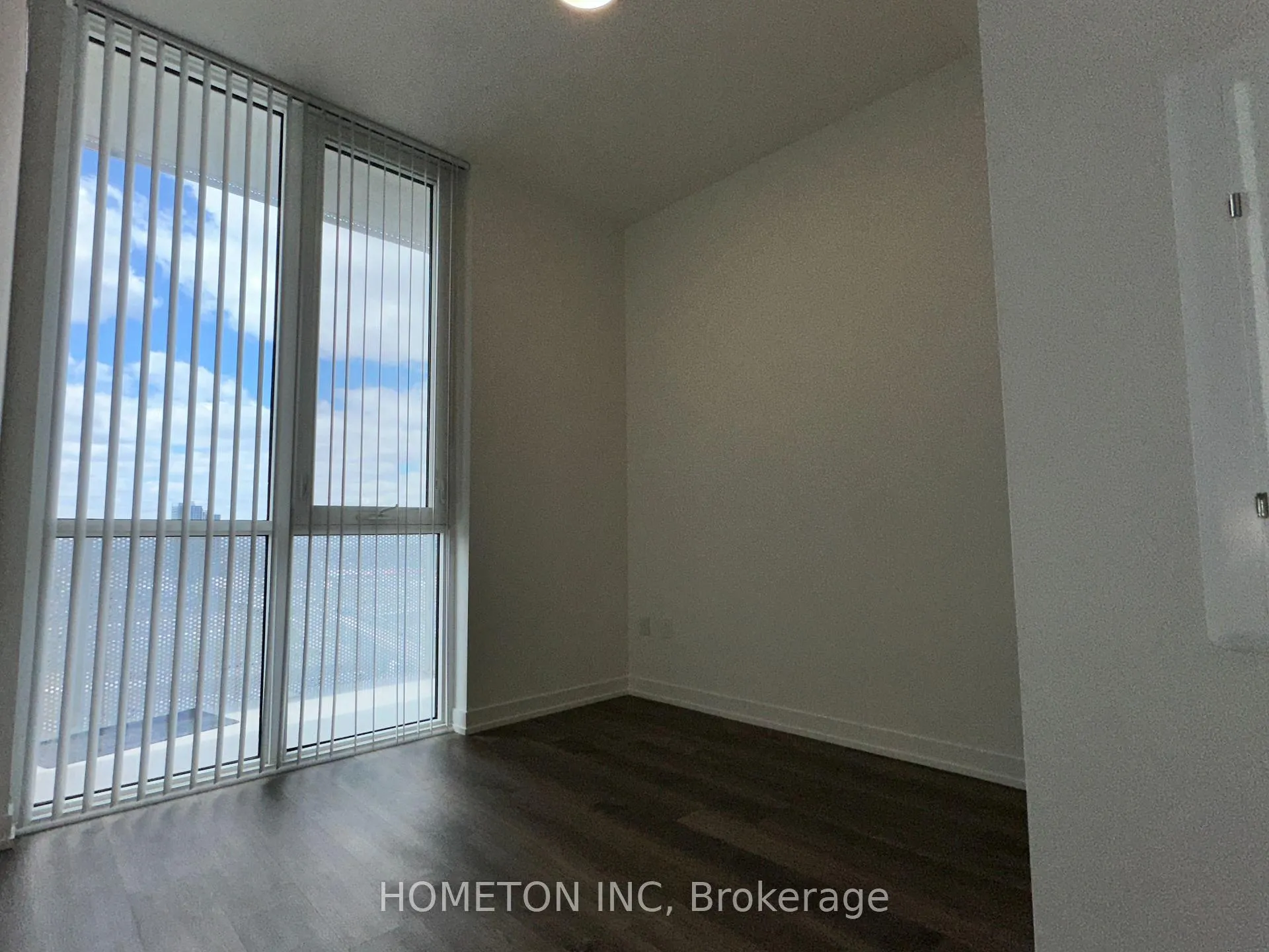 Photo 8 of Unit 2110, 195 Commerce Street, Vaughan, Vaughan Corporate Centre — HOMEH