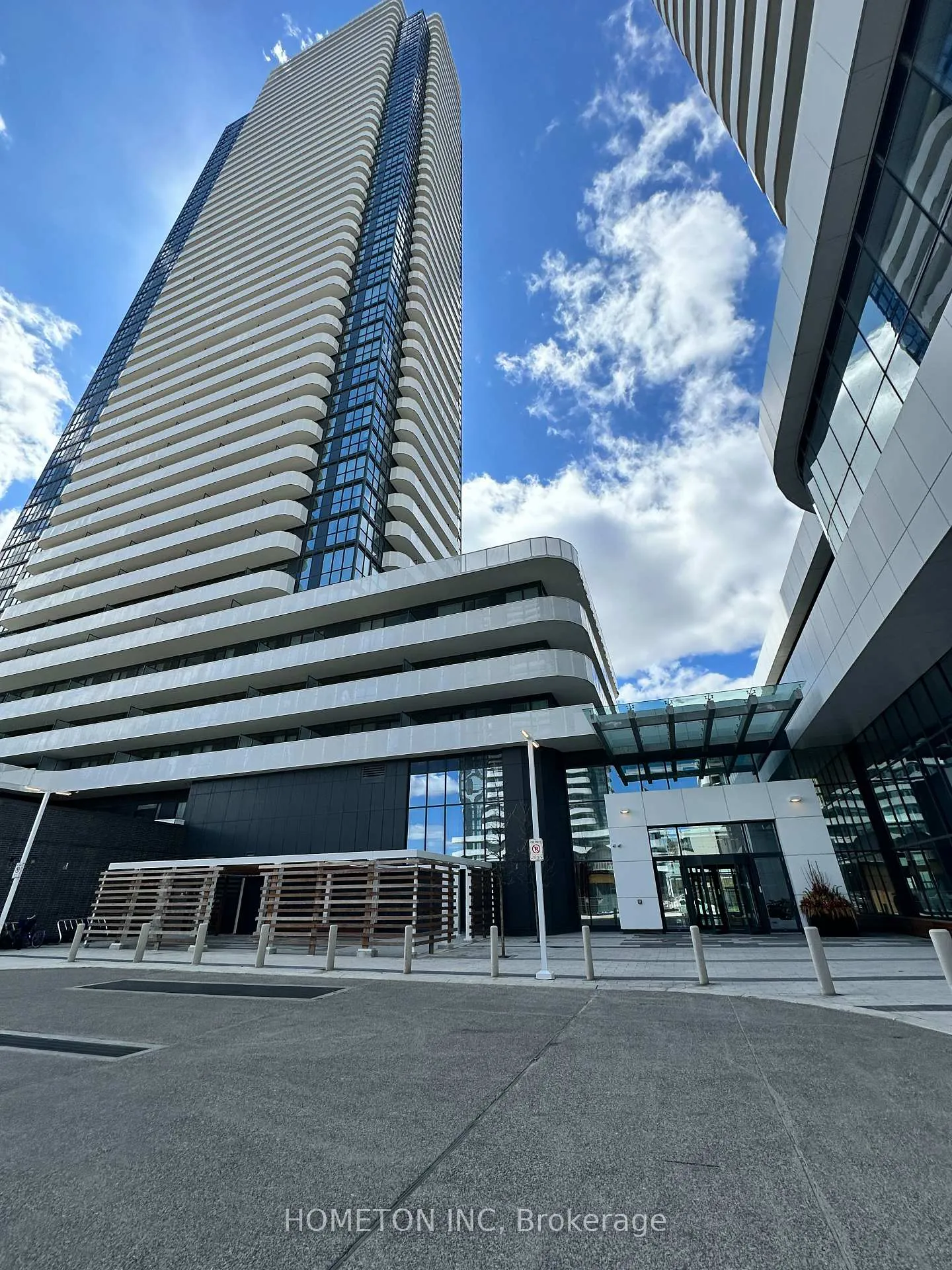 Photo 10 of Unit 2110, 195 Commerce Street, Vaughan, Vaughan Corporate Centre — HOMEH