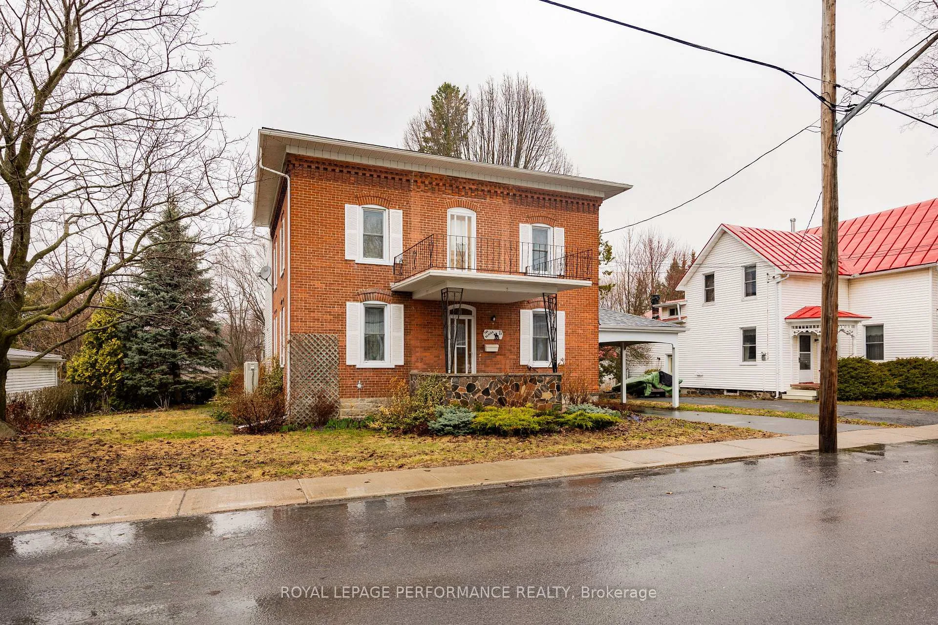 Photo 33 of 11 Peter Street, North Glengarry, Maxville — HOMEH